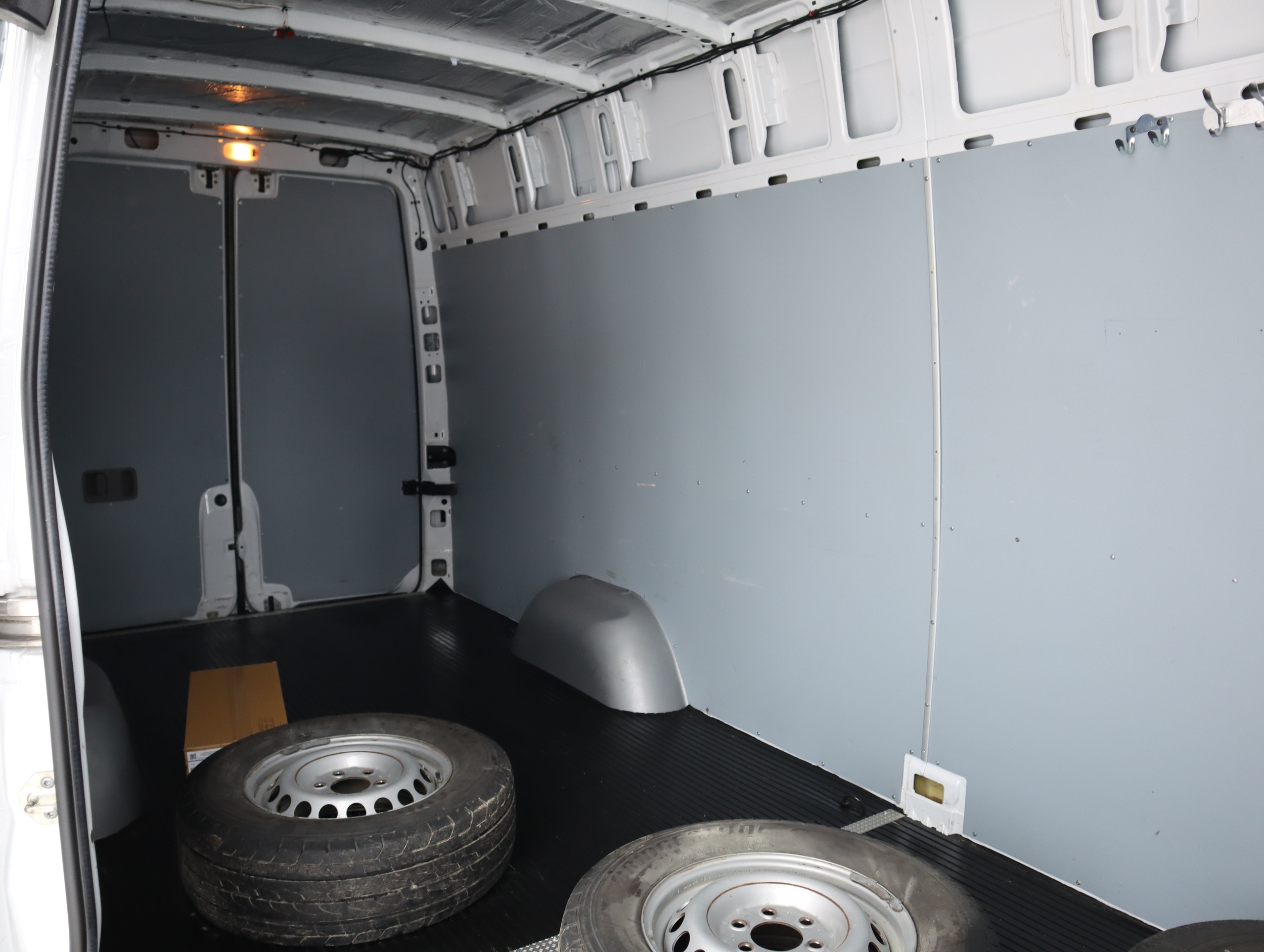 MERCEDES-BENZ SPRINTER 2017