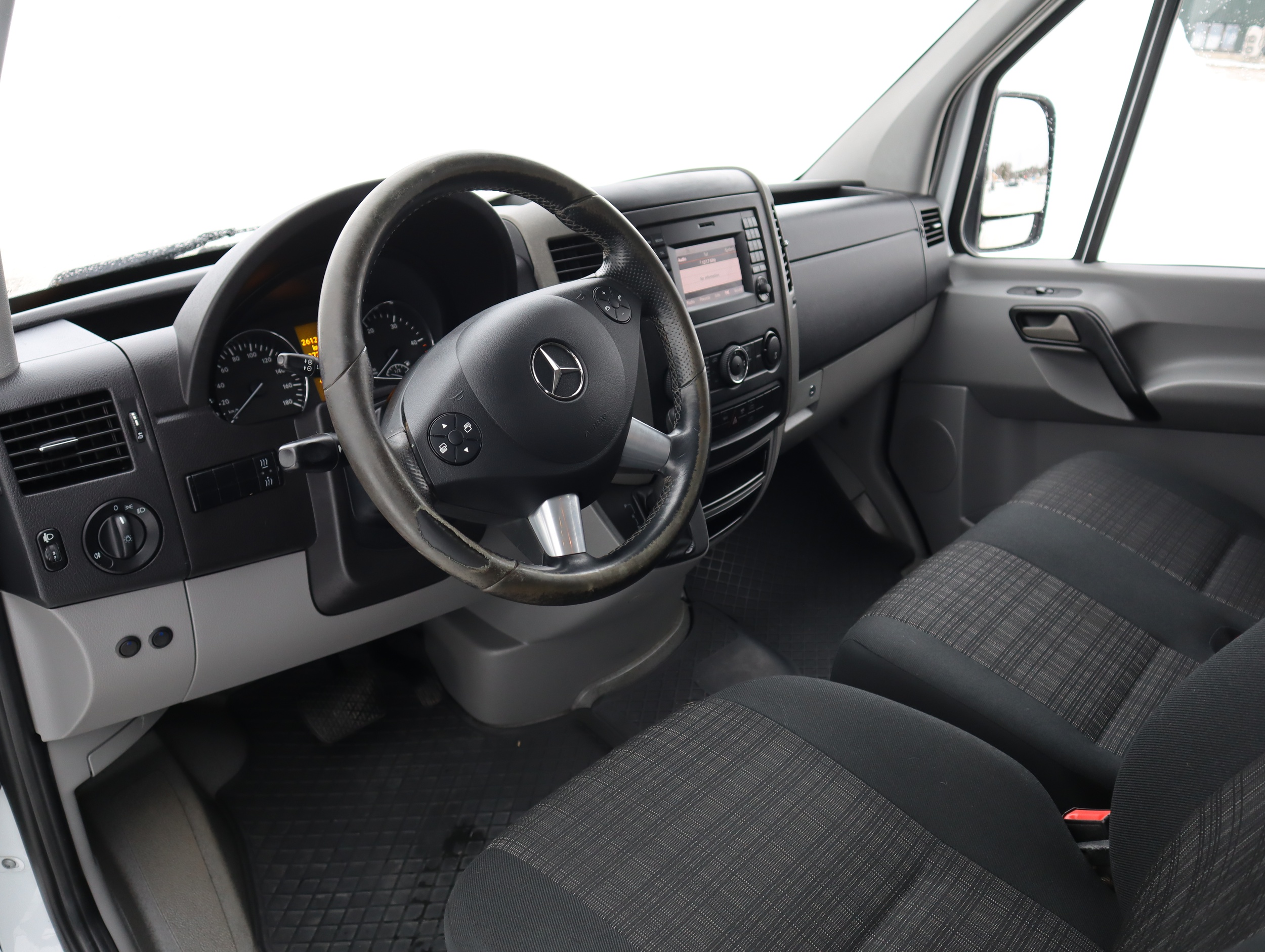 MERCEDES-BENZ SPRINTER 2017