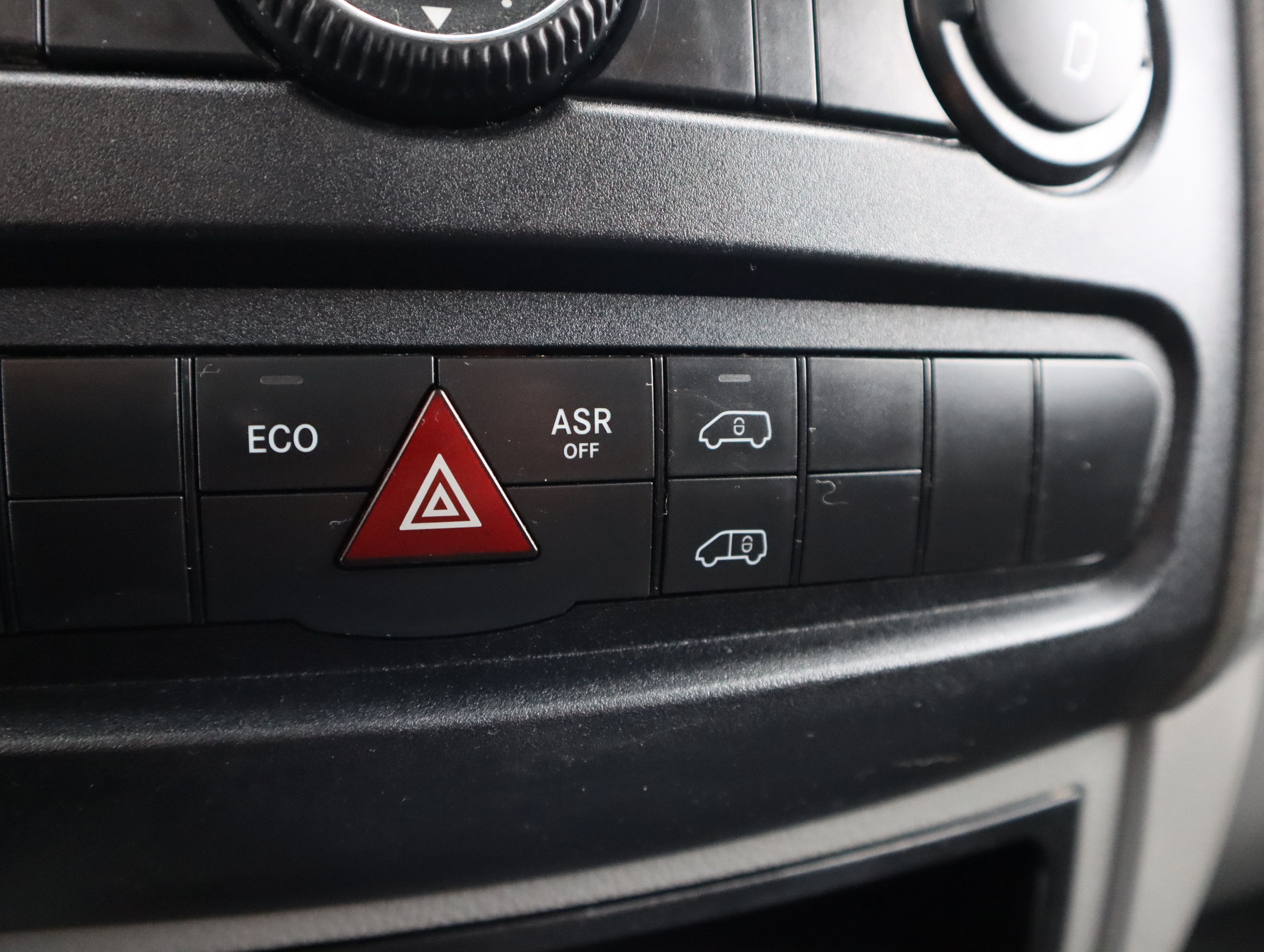 MERCEDES-BENZ SPRINTER 2017