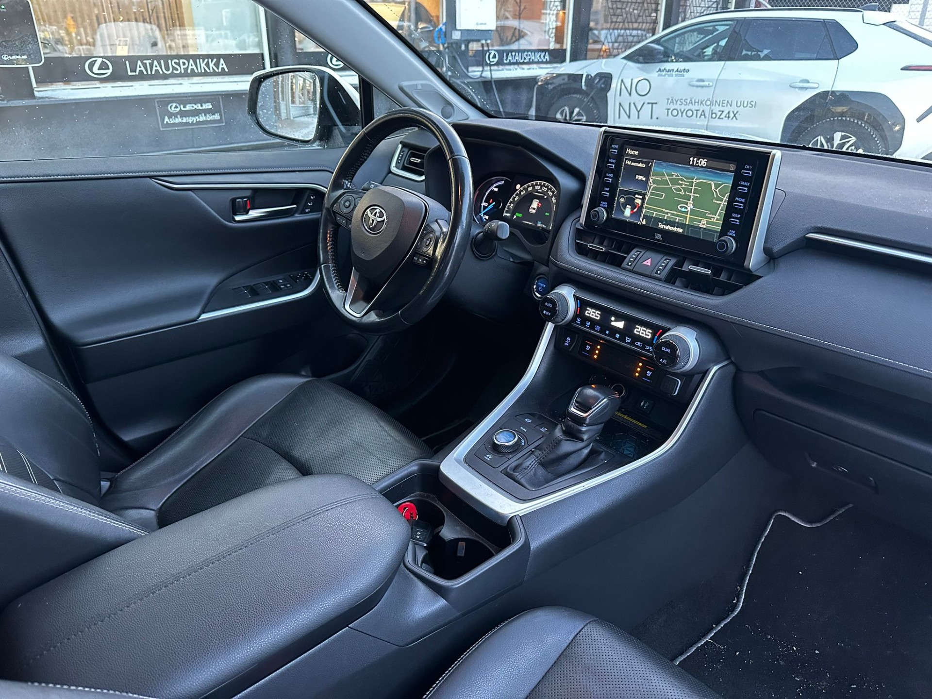 TOYOTA RAV4 2019