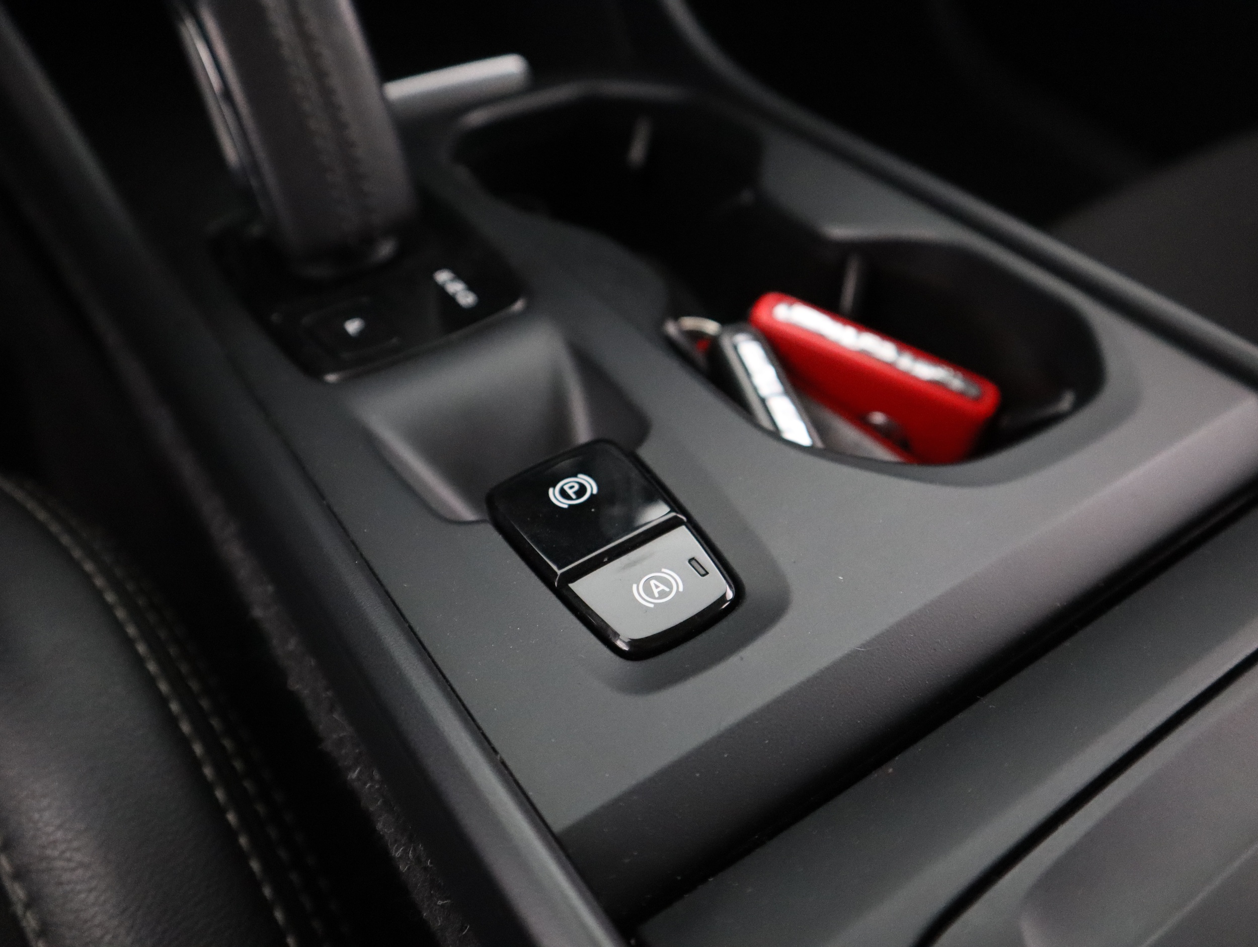 VOLVO XC40 2019