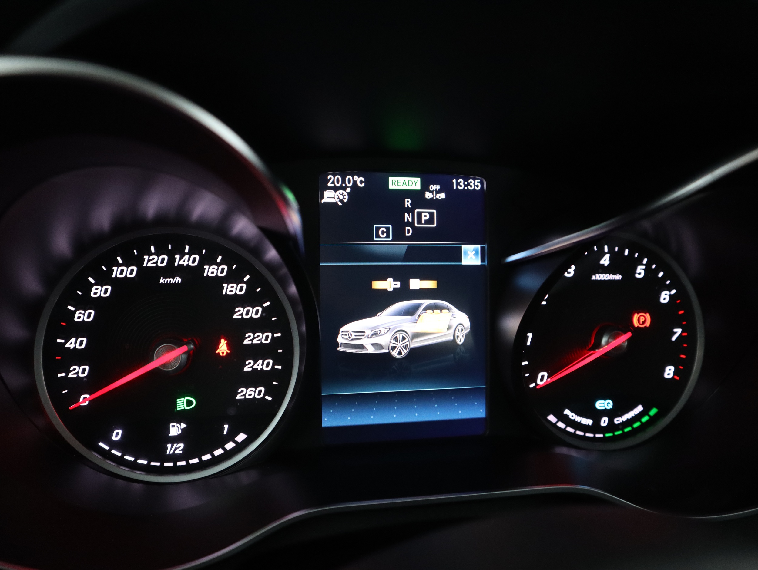 MERCEDES-BENZ C 2020