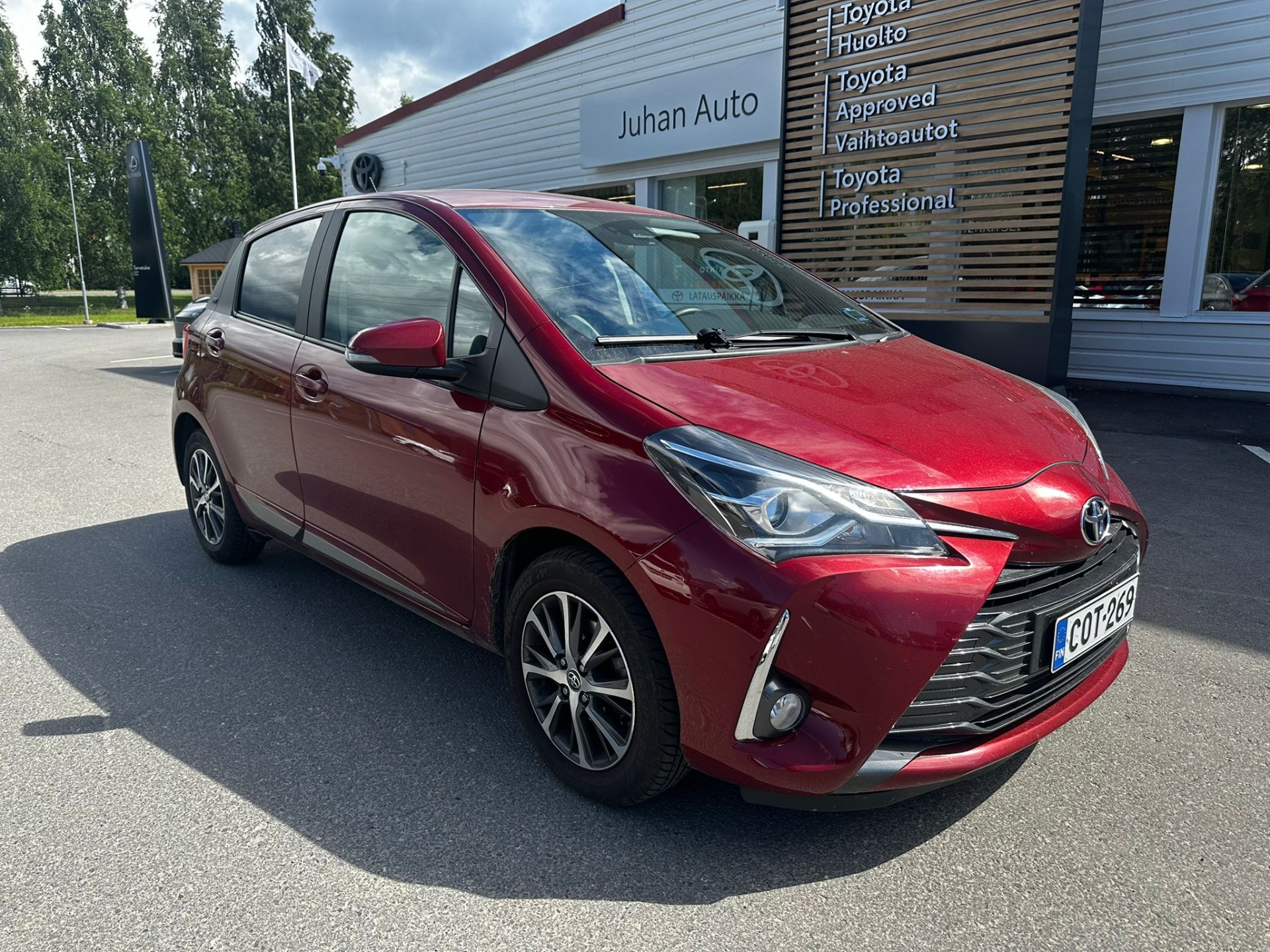 TOYOTA Yaris 2020