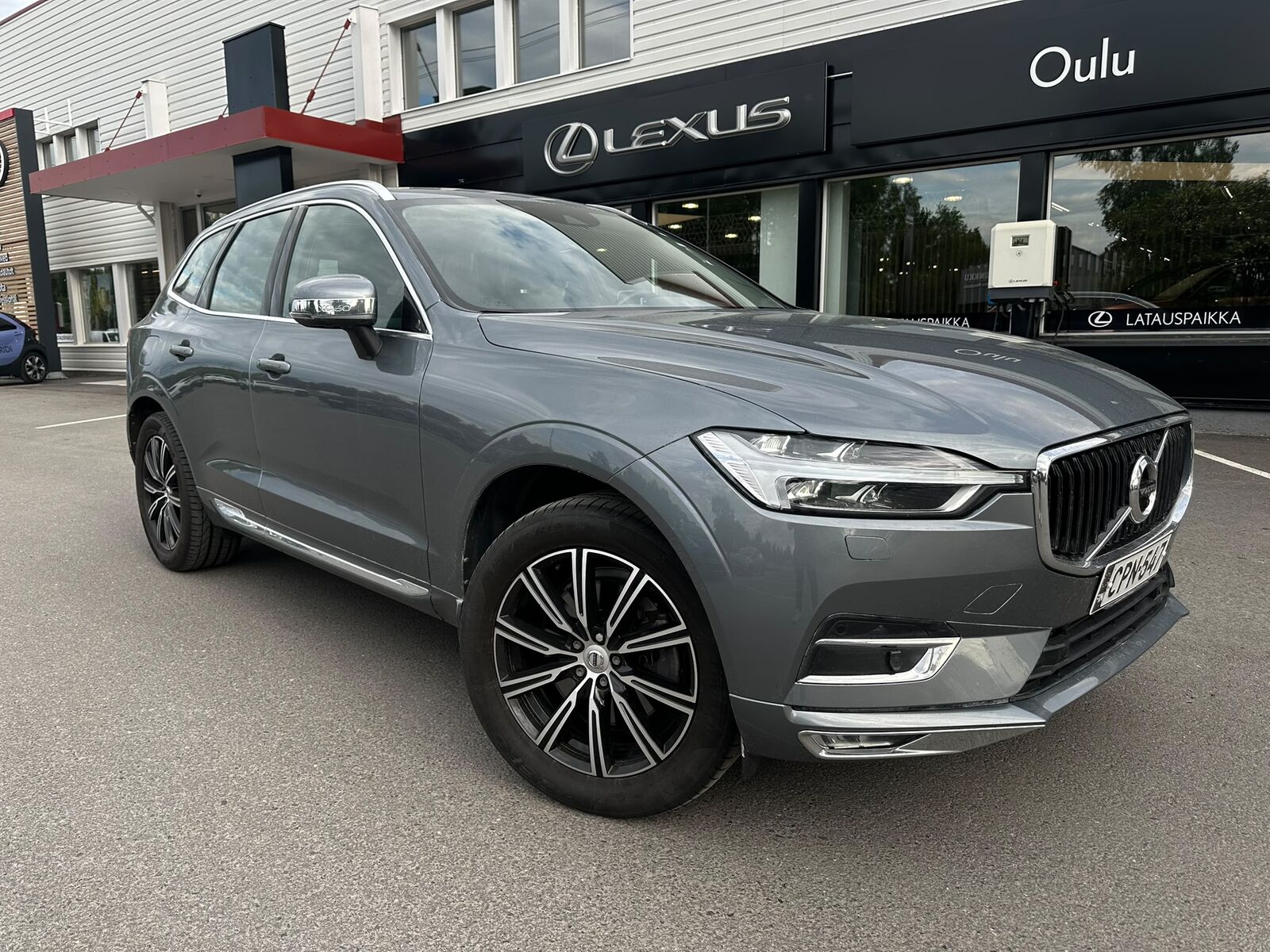 VOLVO XC60 2018