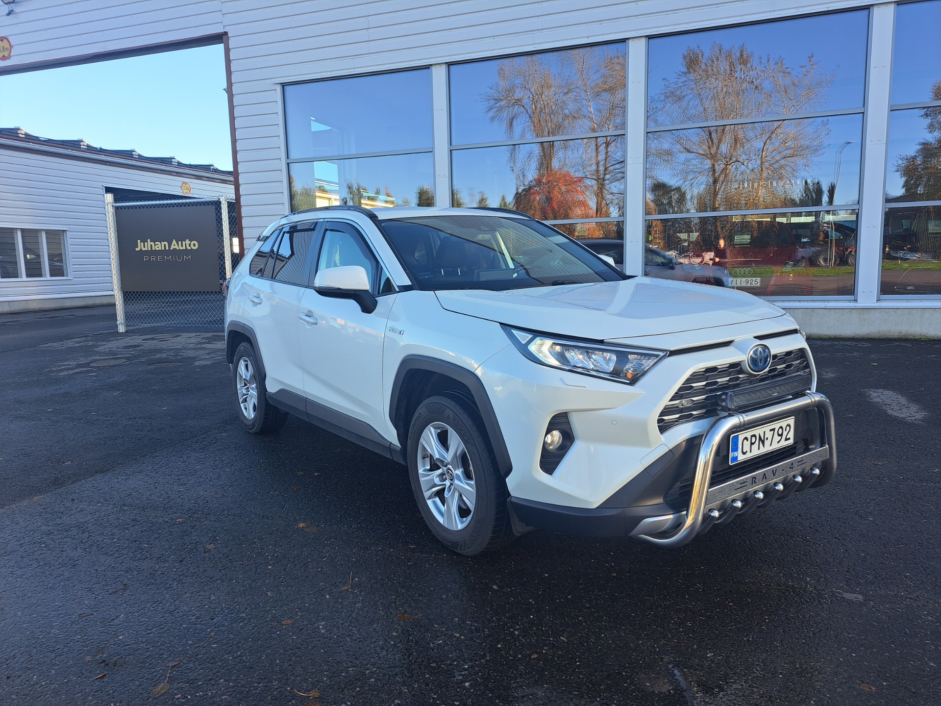 TOYOTA RAV4 1