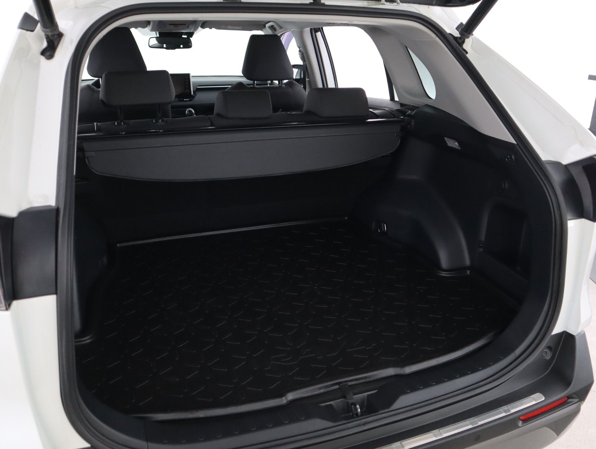TOYOTA RAV4 2021