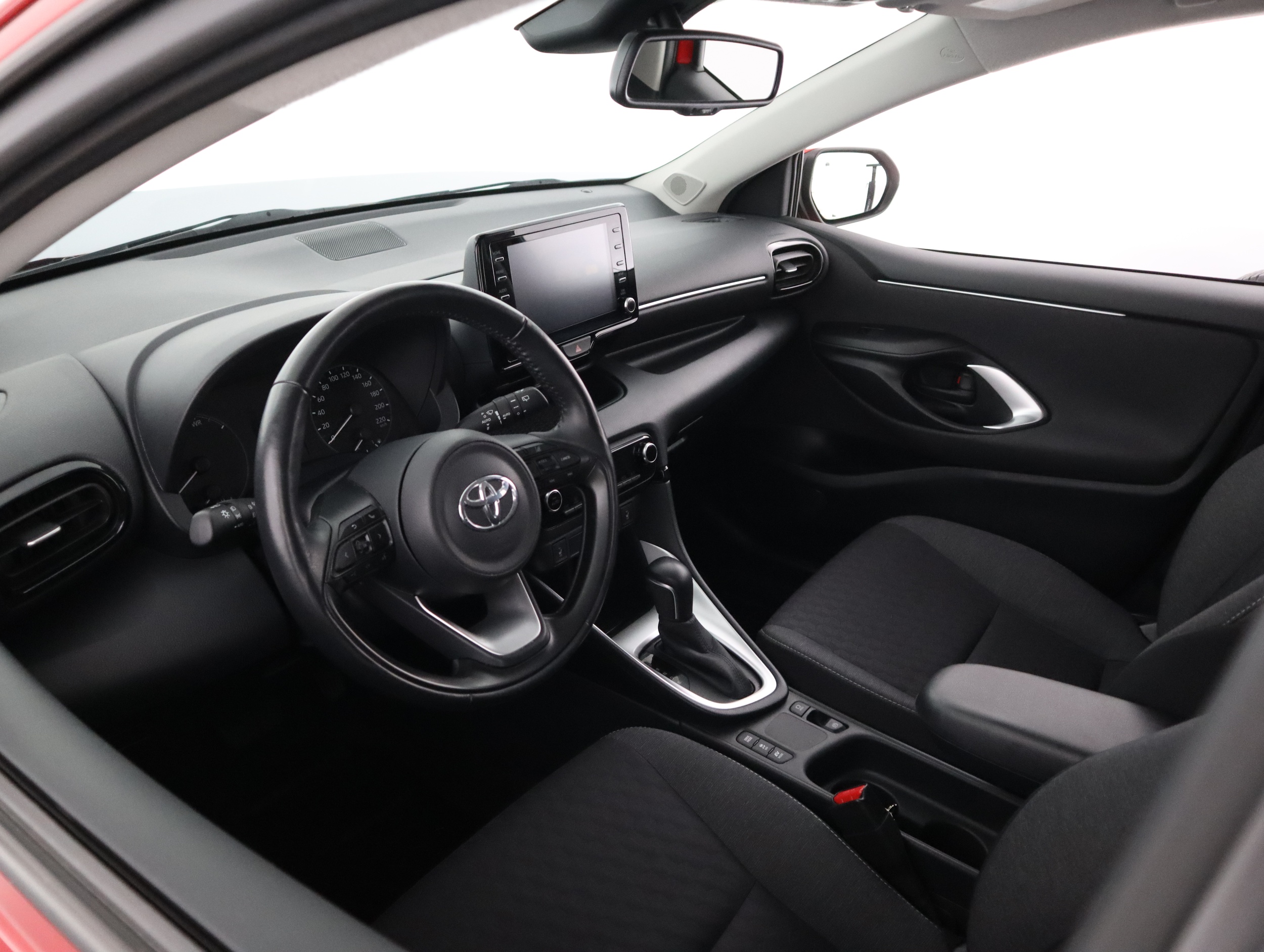 TOYOTA Yaris 2022