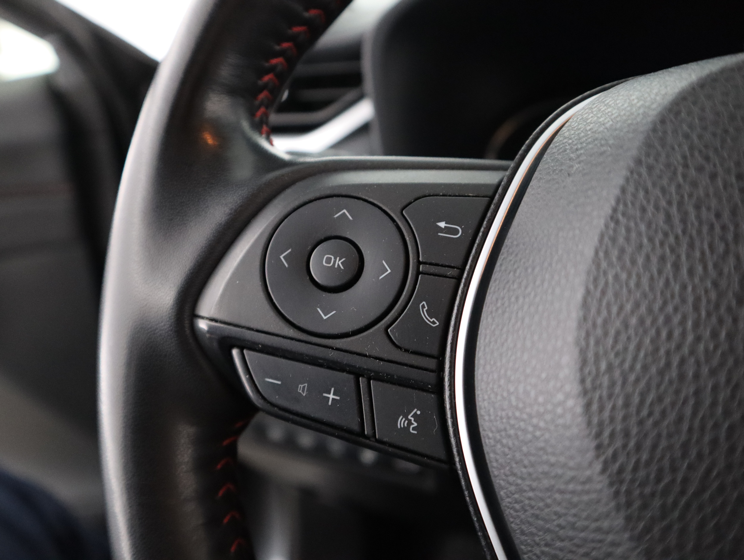 TOYOTA RAV4 Plug-in 2022