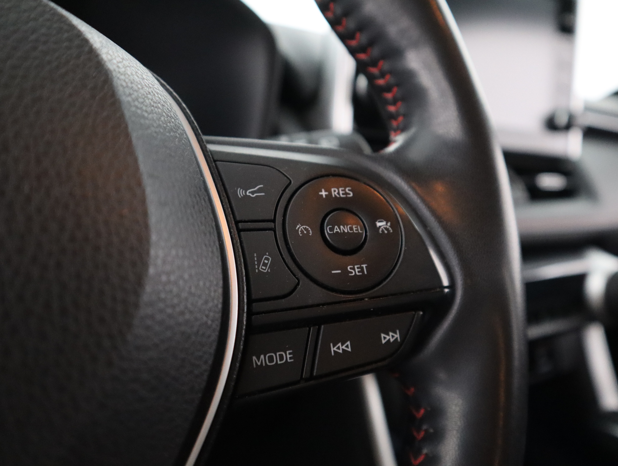 TOYOTA RAV4 Plug-in 2022