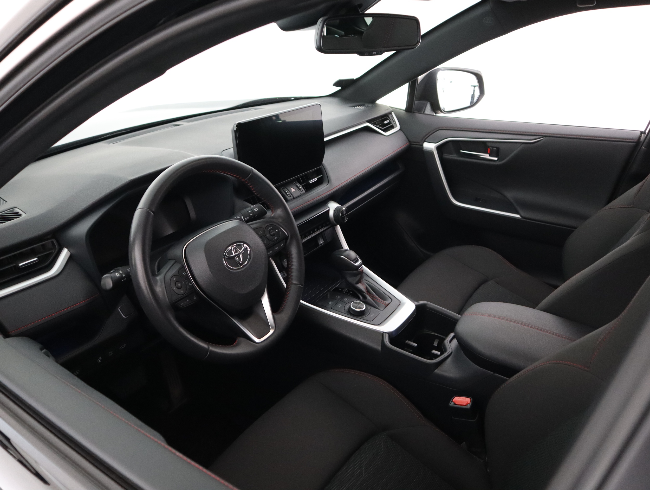 Toyota RAV4 Plug-in 2024