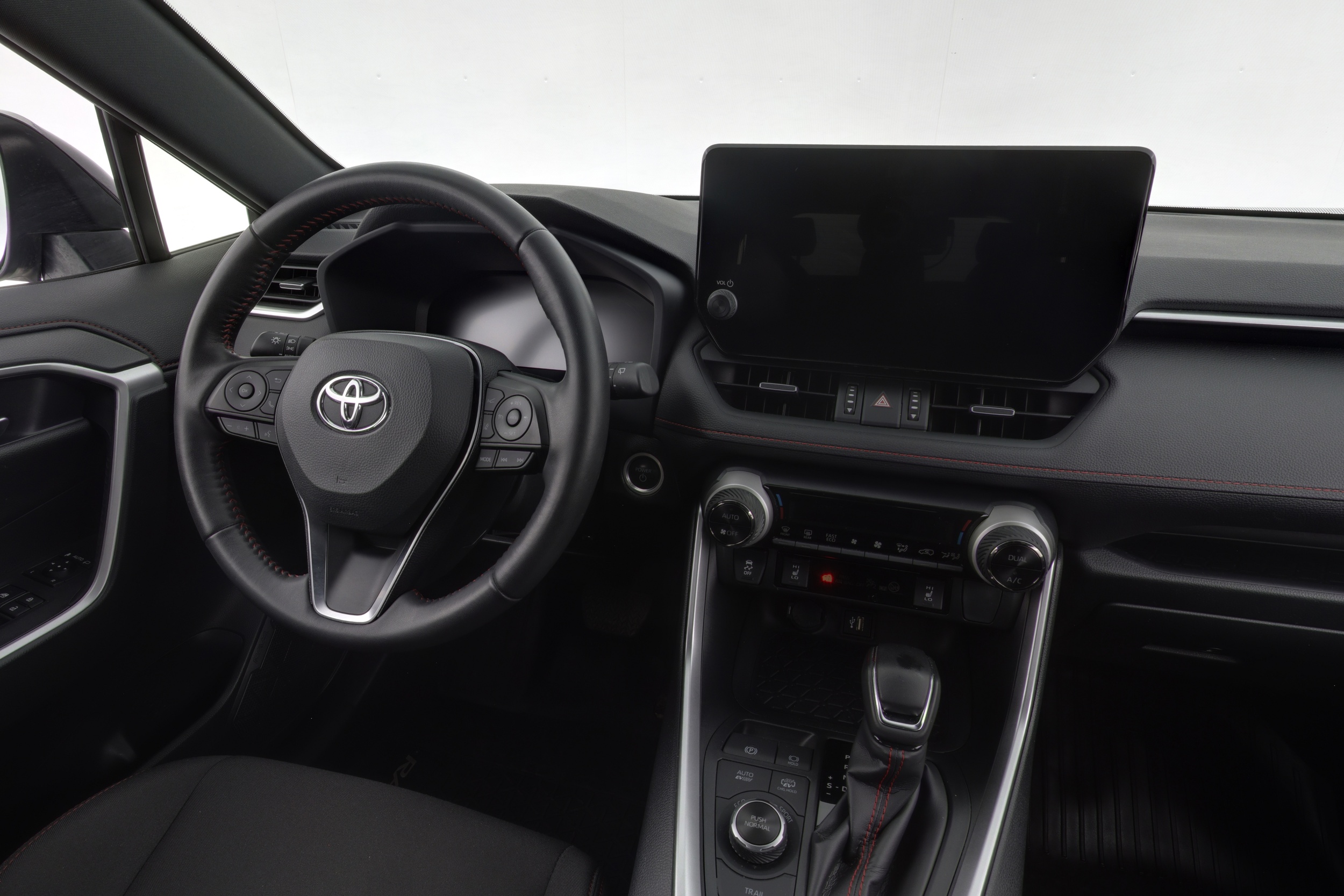 Toyota RAV4 Plug-in 2024