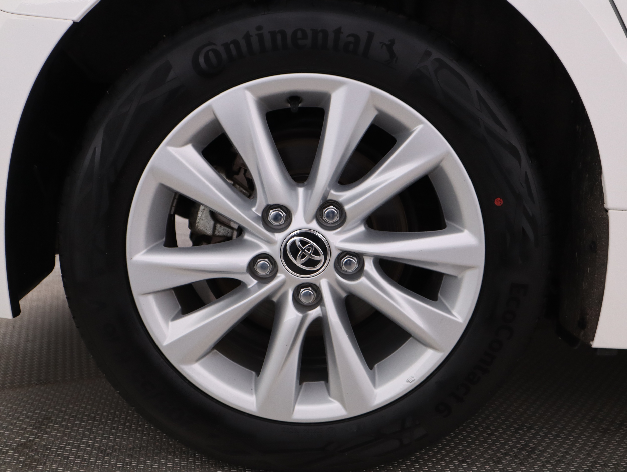 TOYOTA Corolla 12