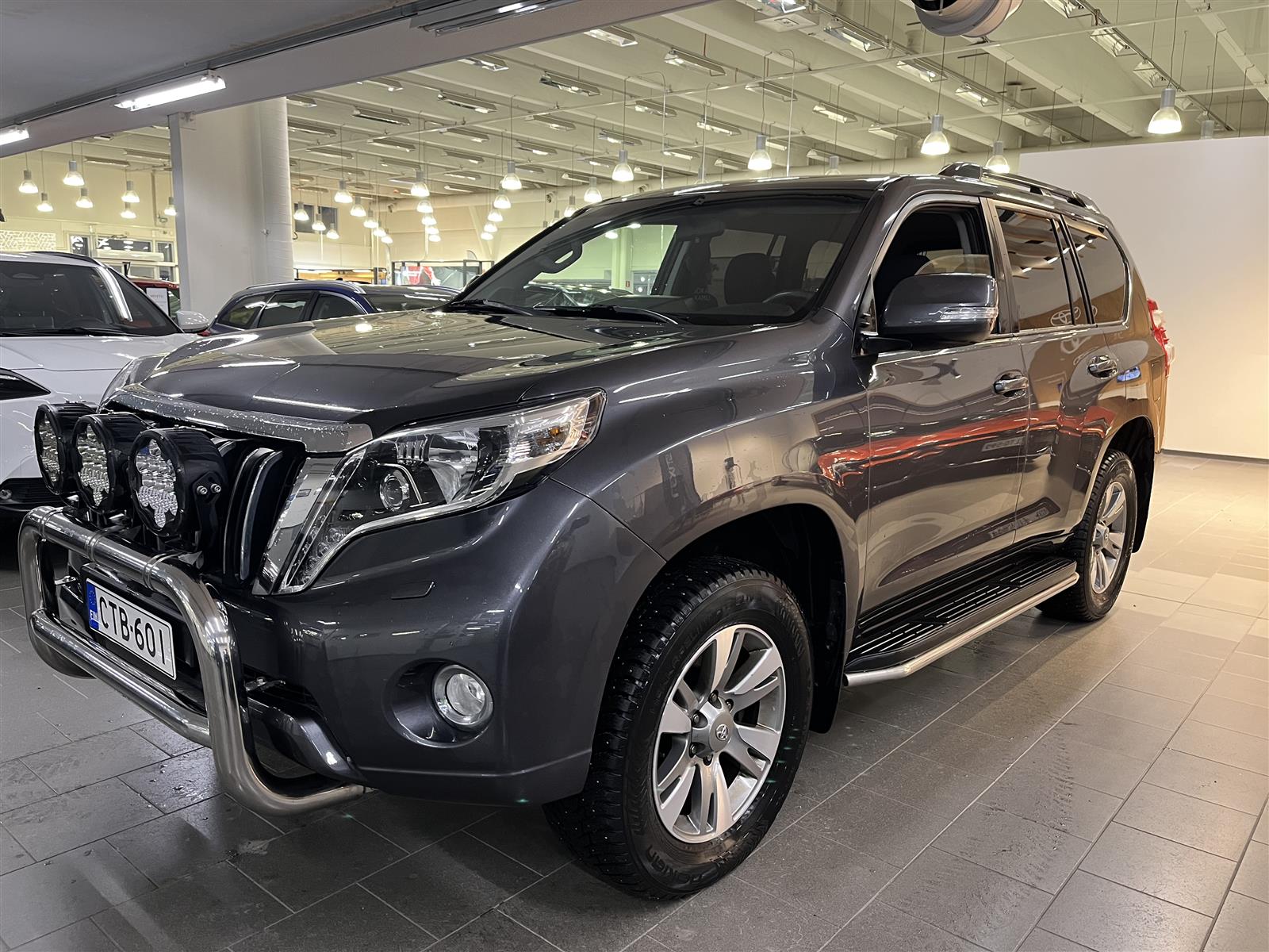 TOYOTA Land Cruiser 2015