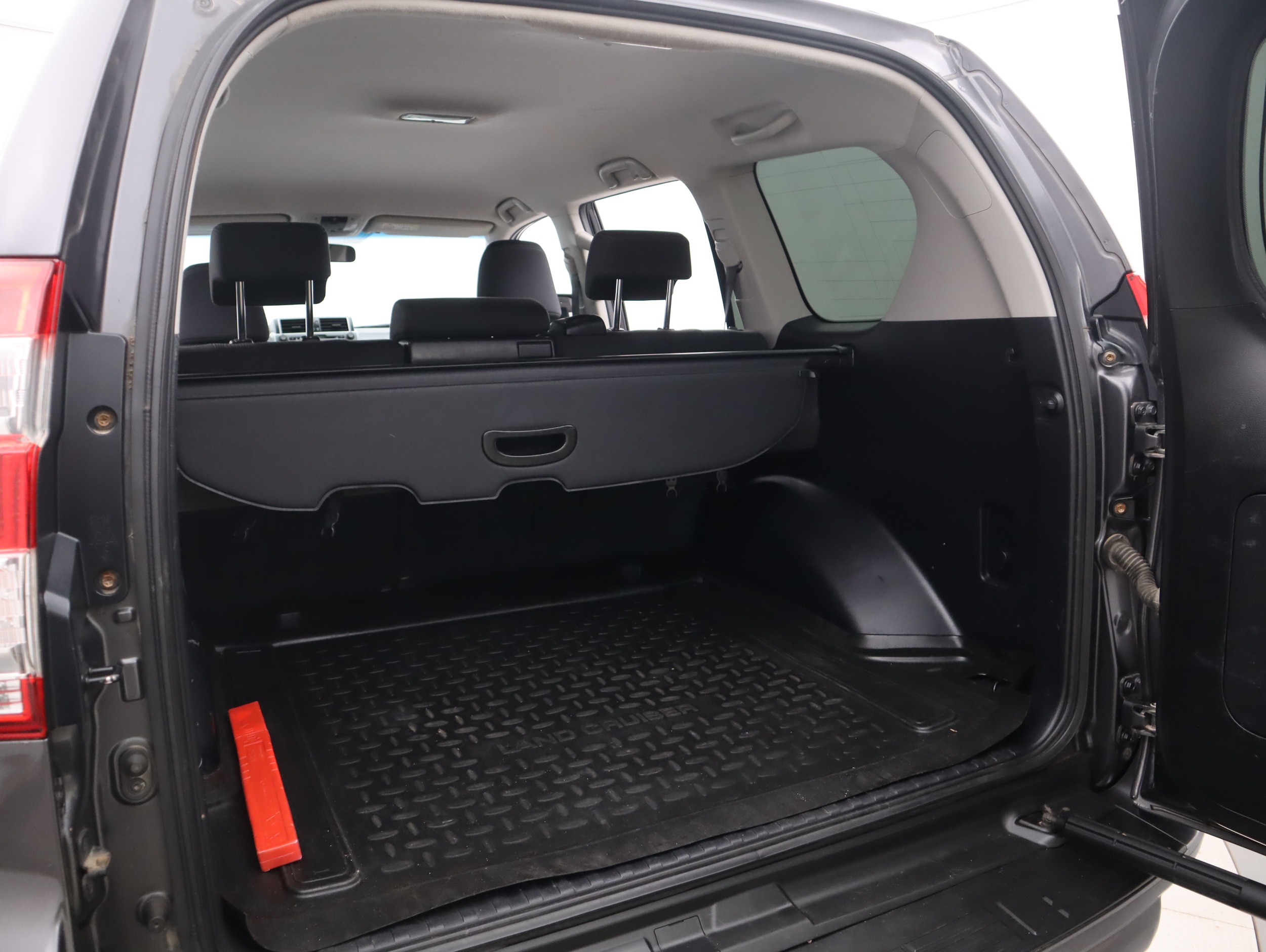 TOYOTA Land Cruiser 2015