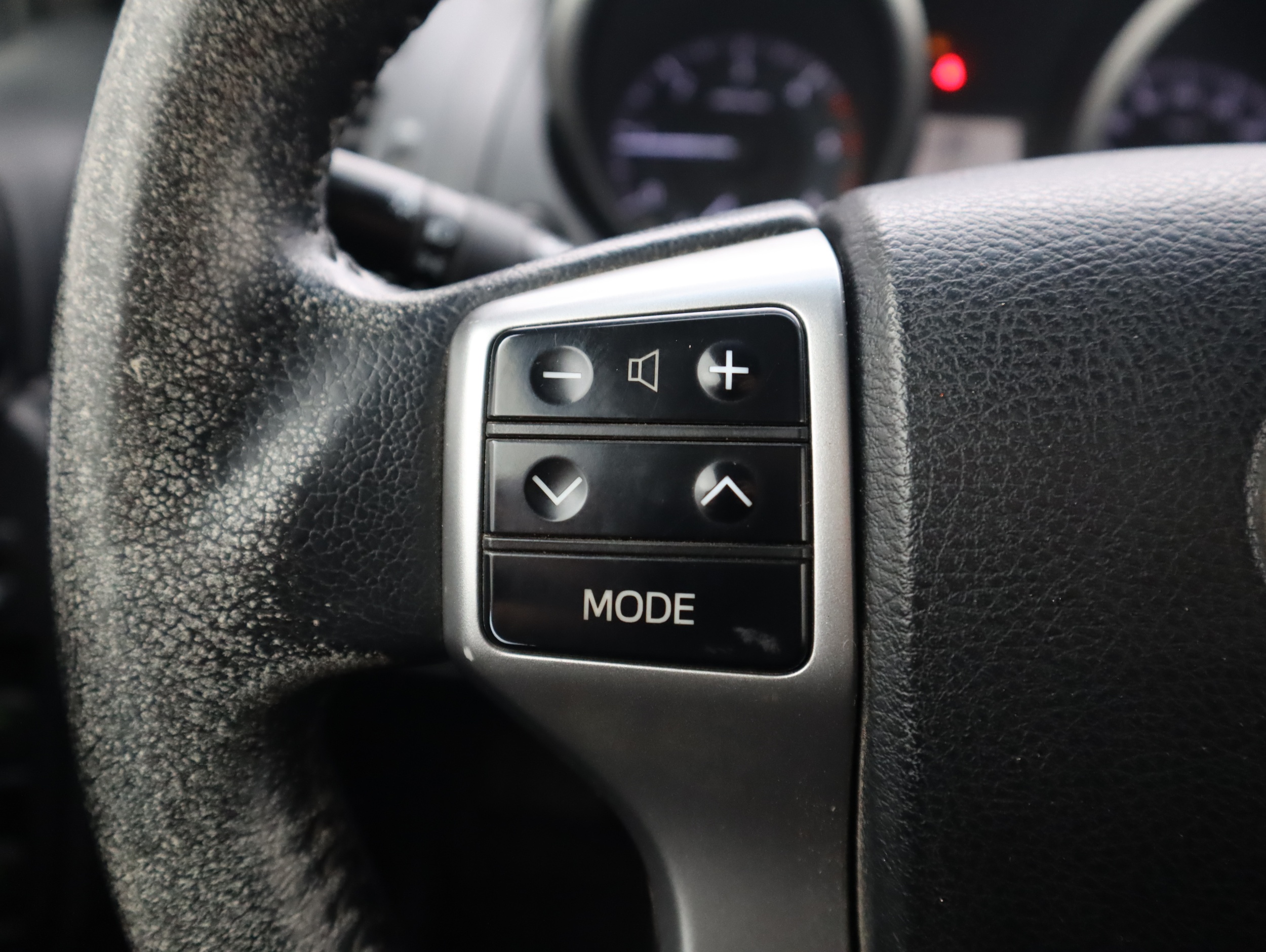 TOYOTA Land Cruiser 2015