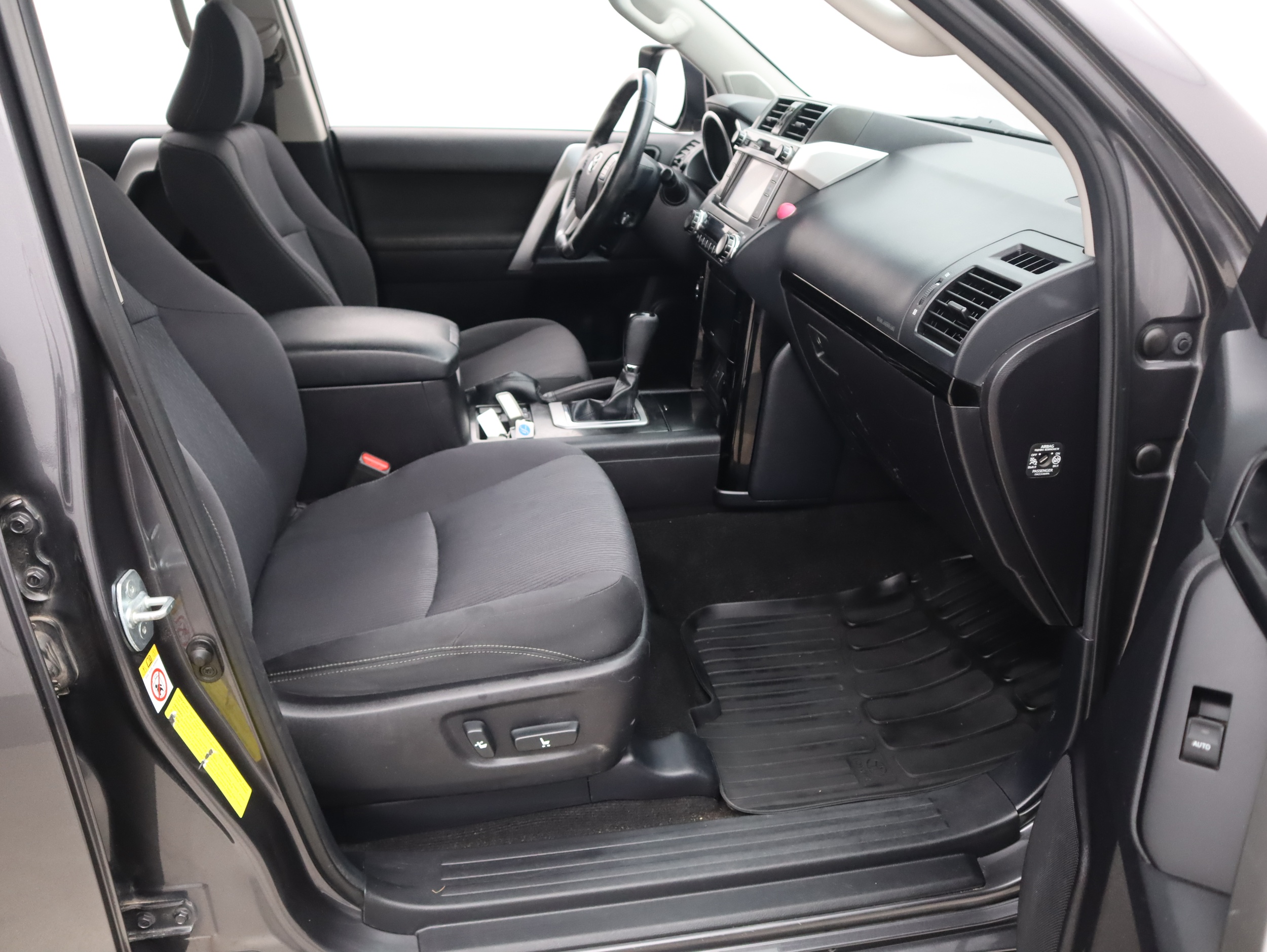 TOYOTA Land Cruiser 2015