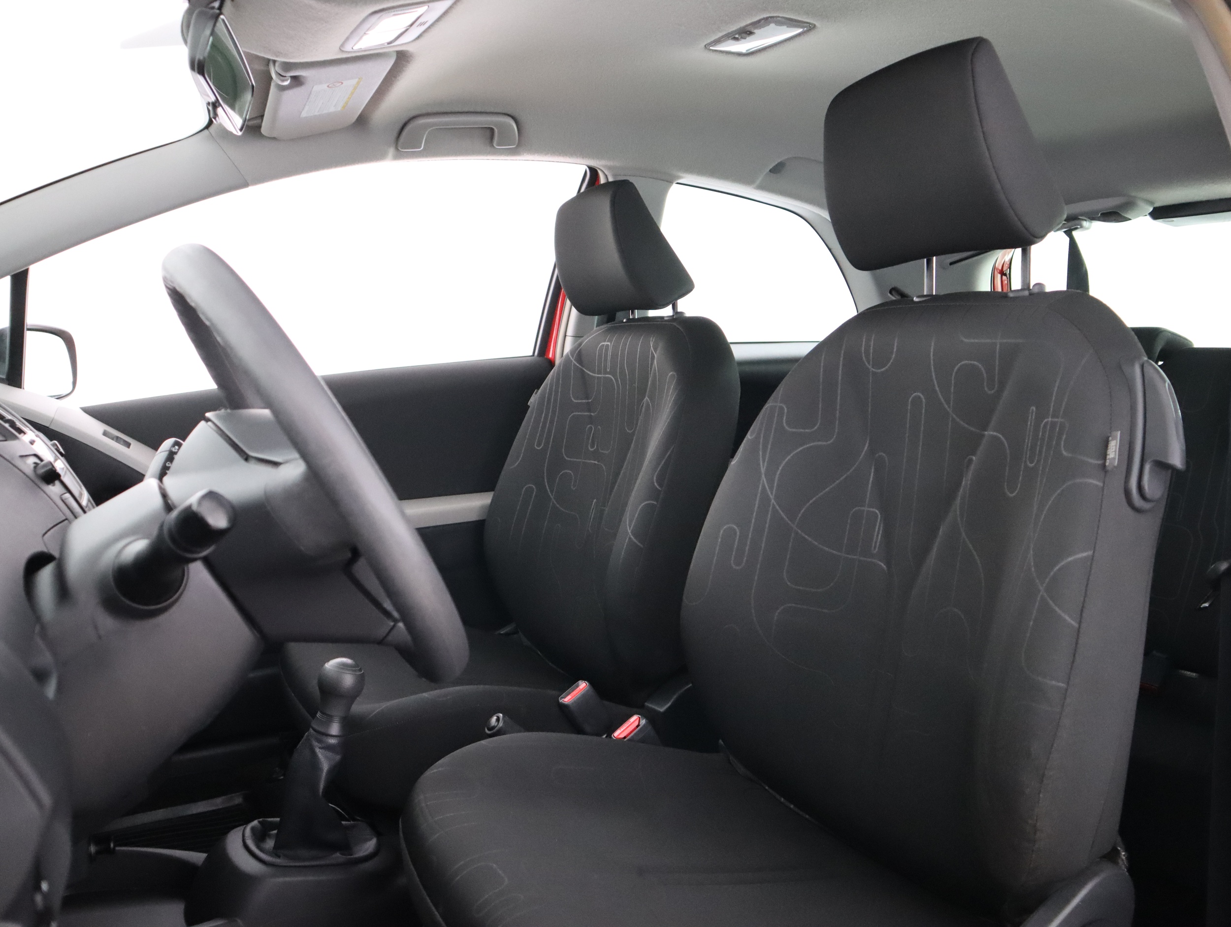 TOYOTA Yaris 2010