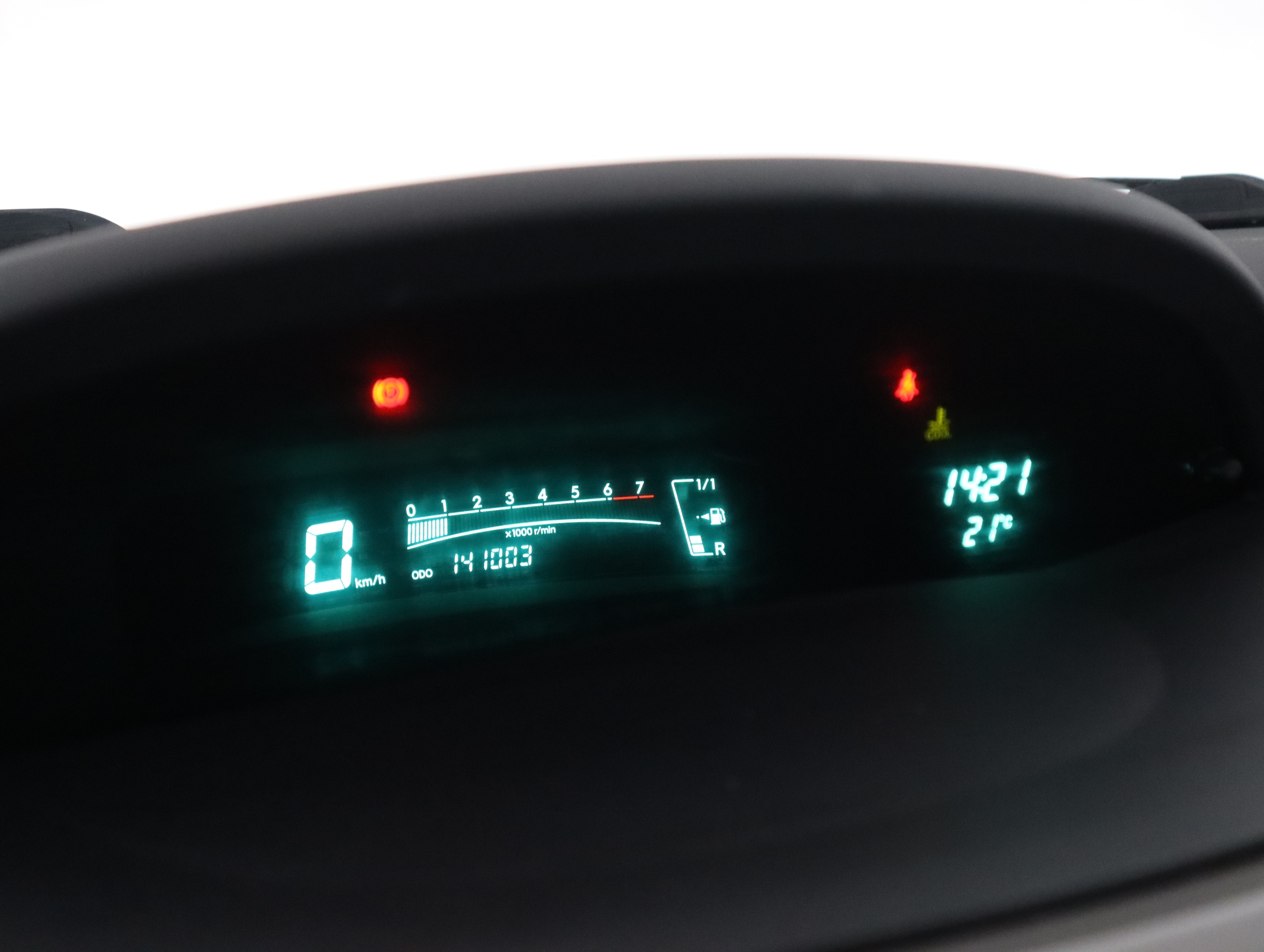 TOYOTA Yaris 2010
