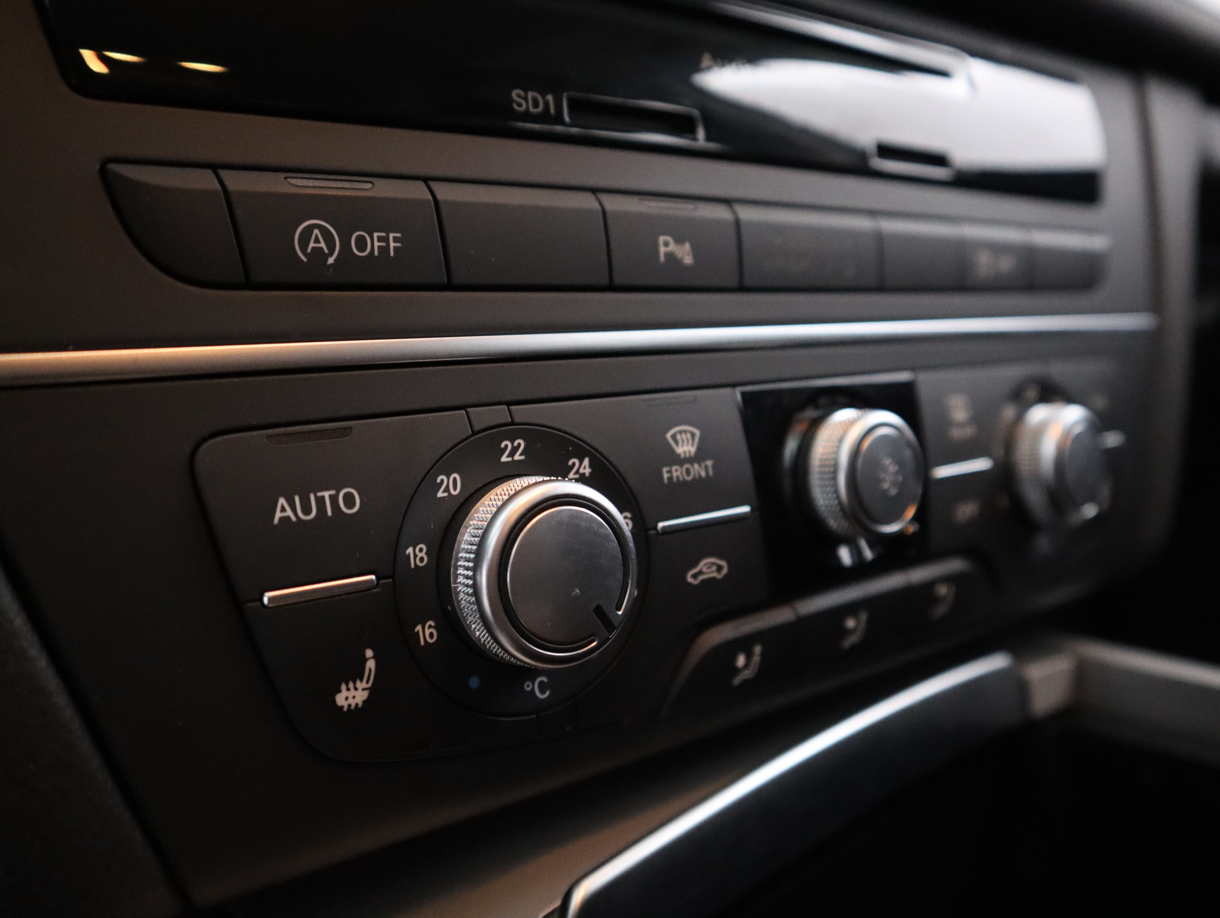 AUDI A6 2016