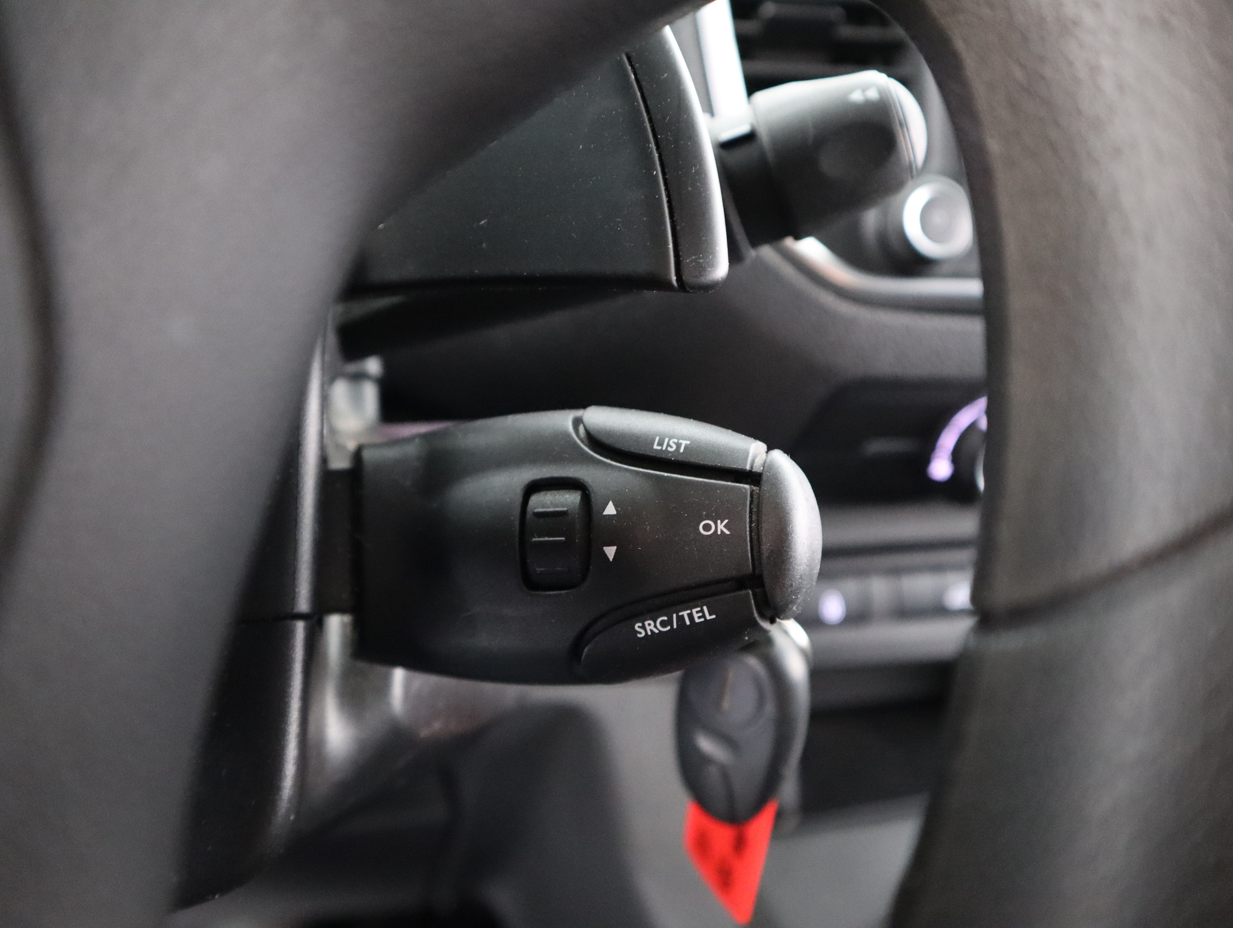 PEUGEOT EXPERT 2021