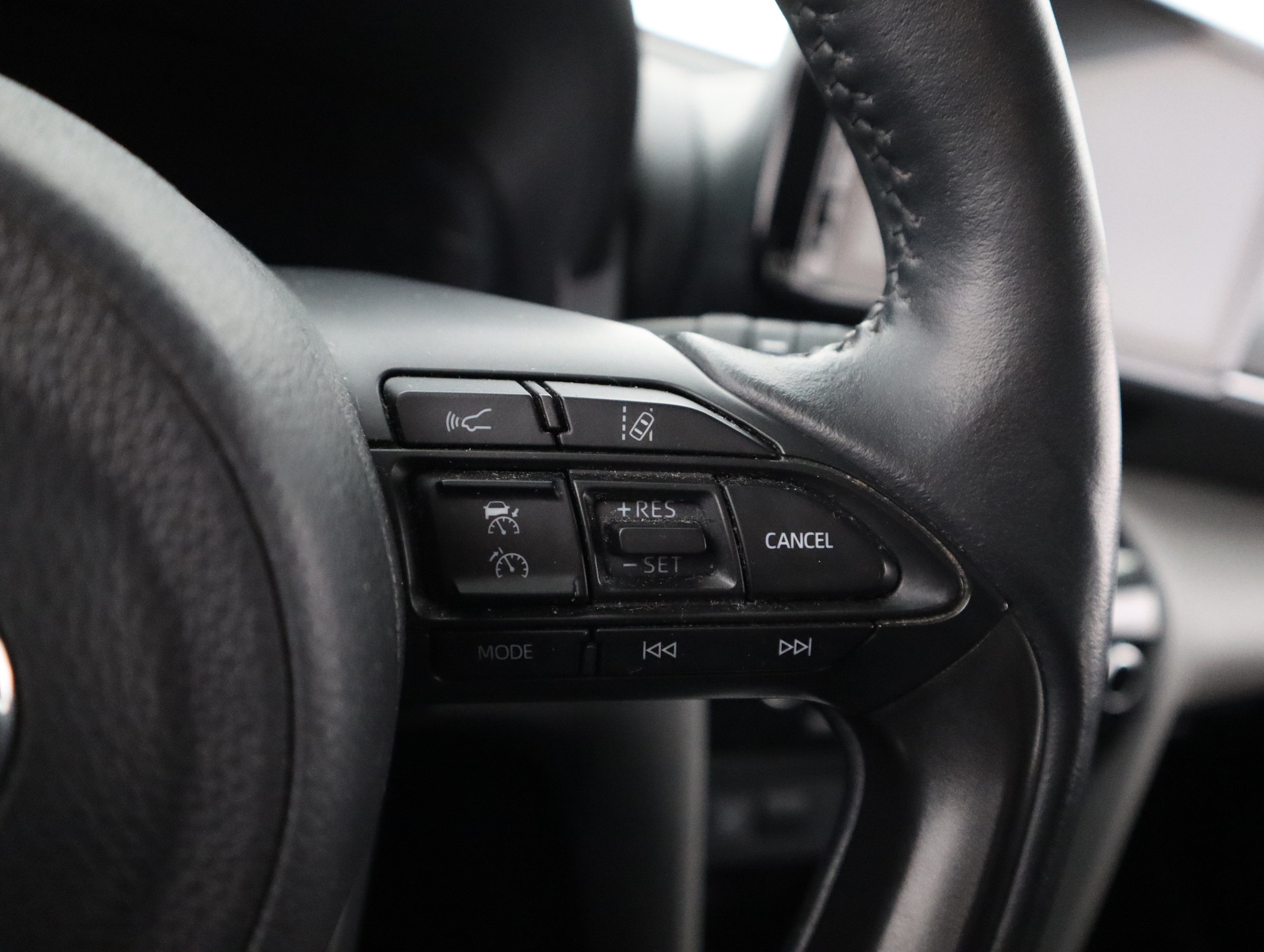 TOYOTA Yaris Cross 2022