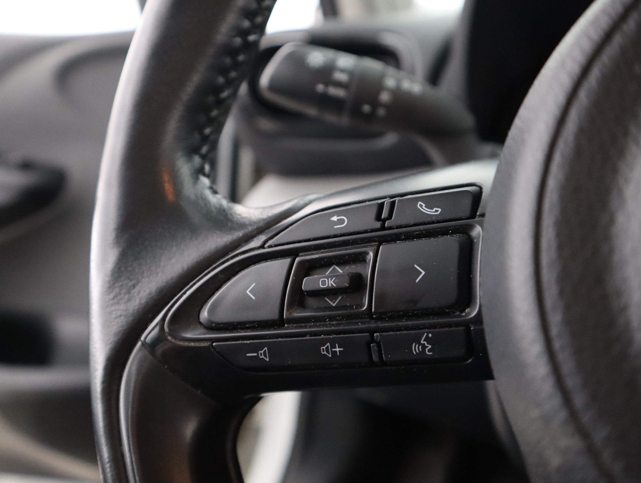 TOYOTA Yaris Cross 2022