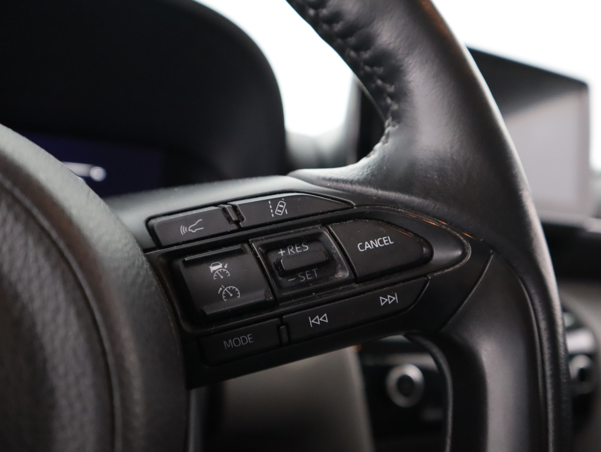 TOYOTA Yaris Cross 2022