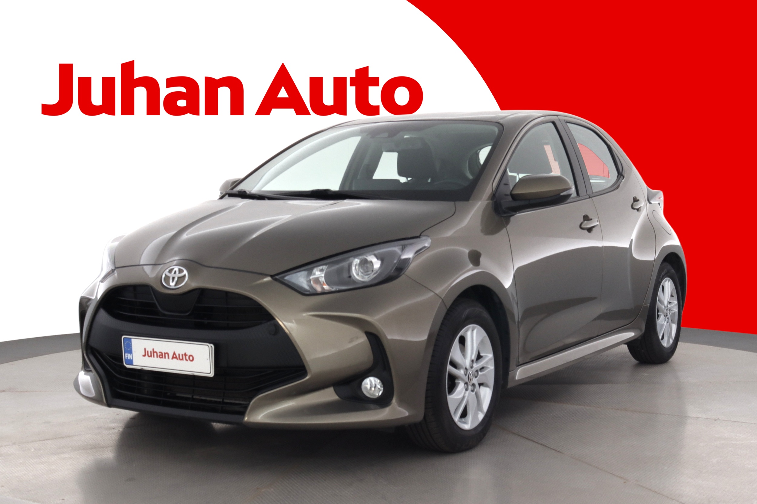 TOYOTA Yaris 2023