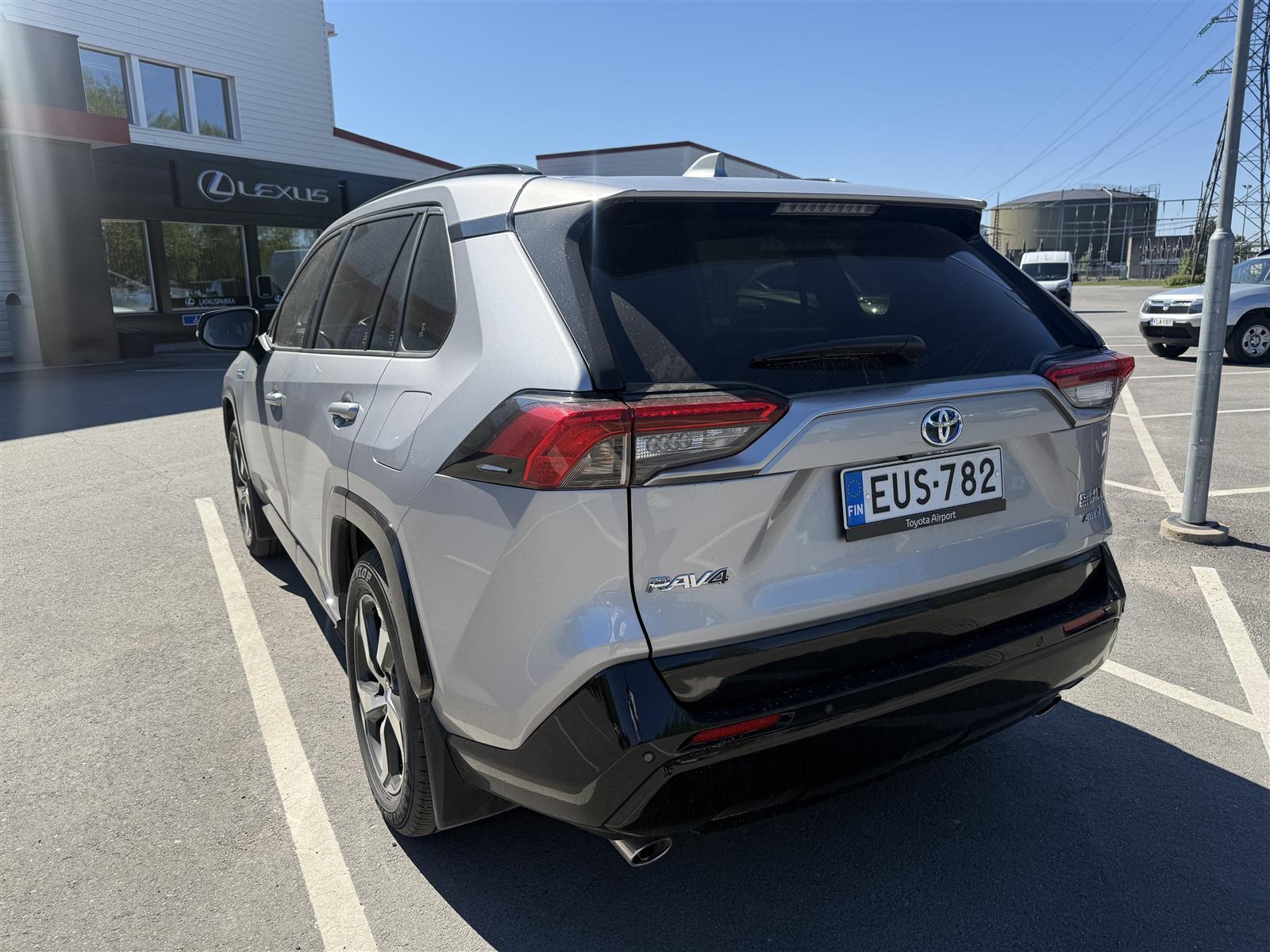 TOYOTA RAV4 Plug-in 2023