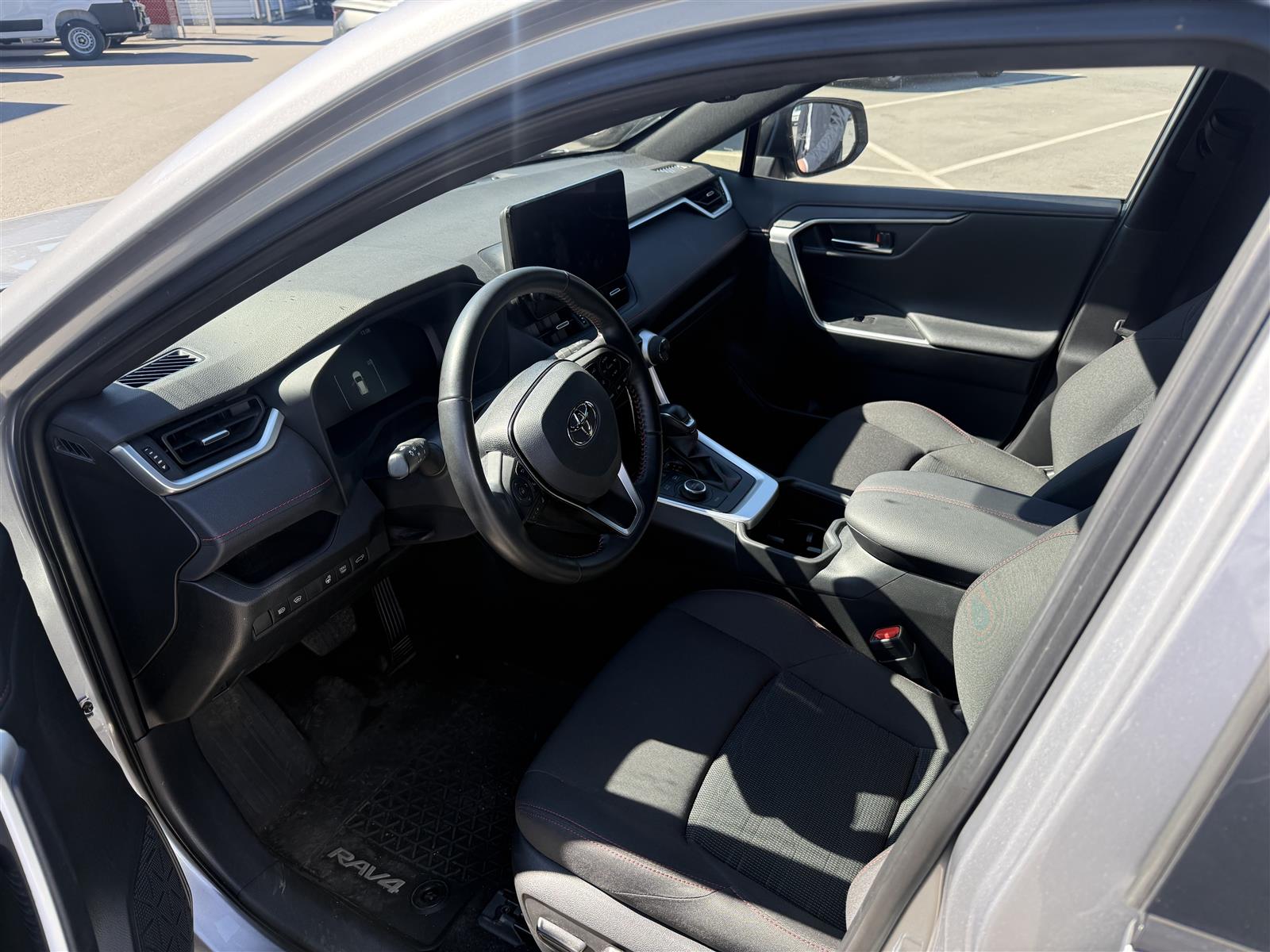 TOYOTA RAV4 Plug-in 2023