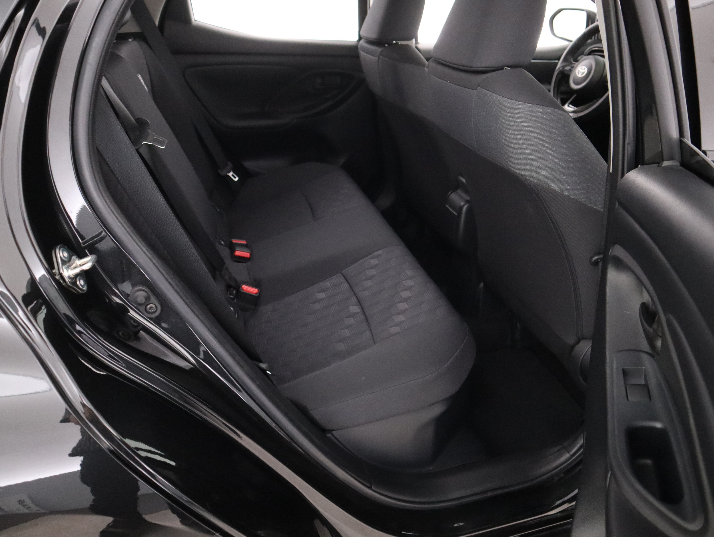 TOYOTA Yaris 2024