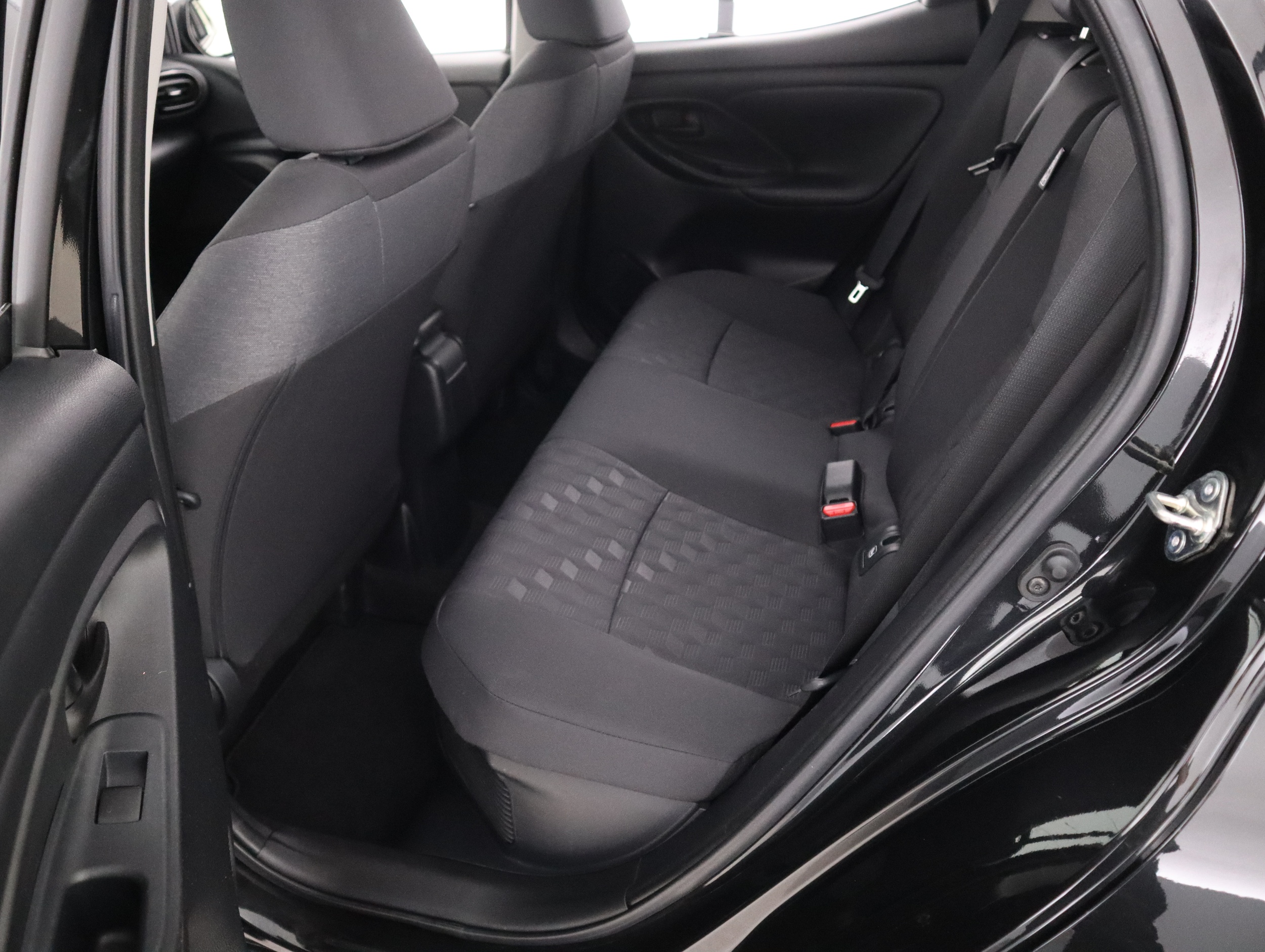 TOYOTA Yaris 2024