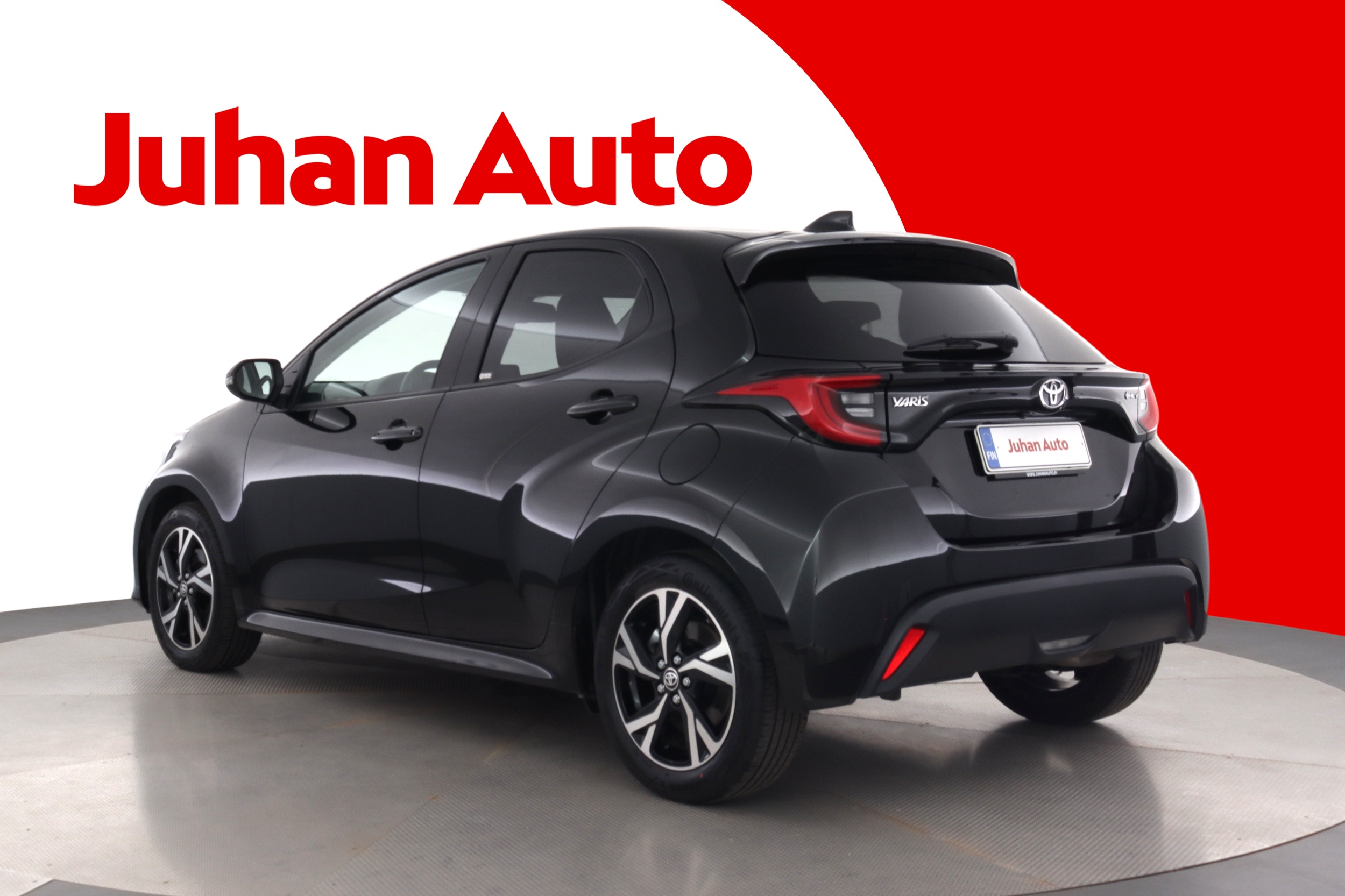 TOYOTA Yaris 2024
