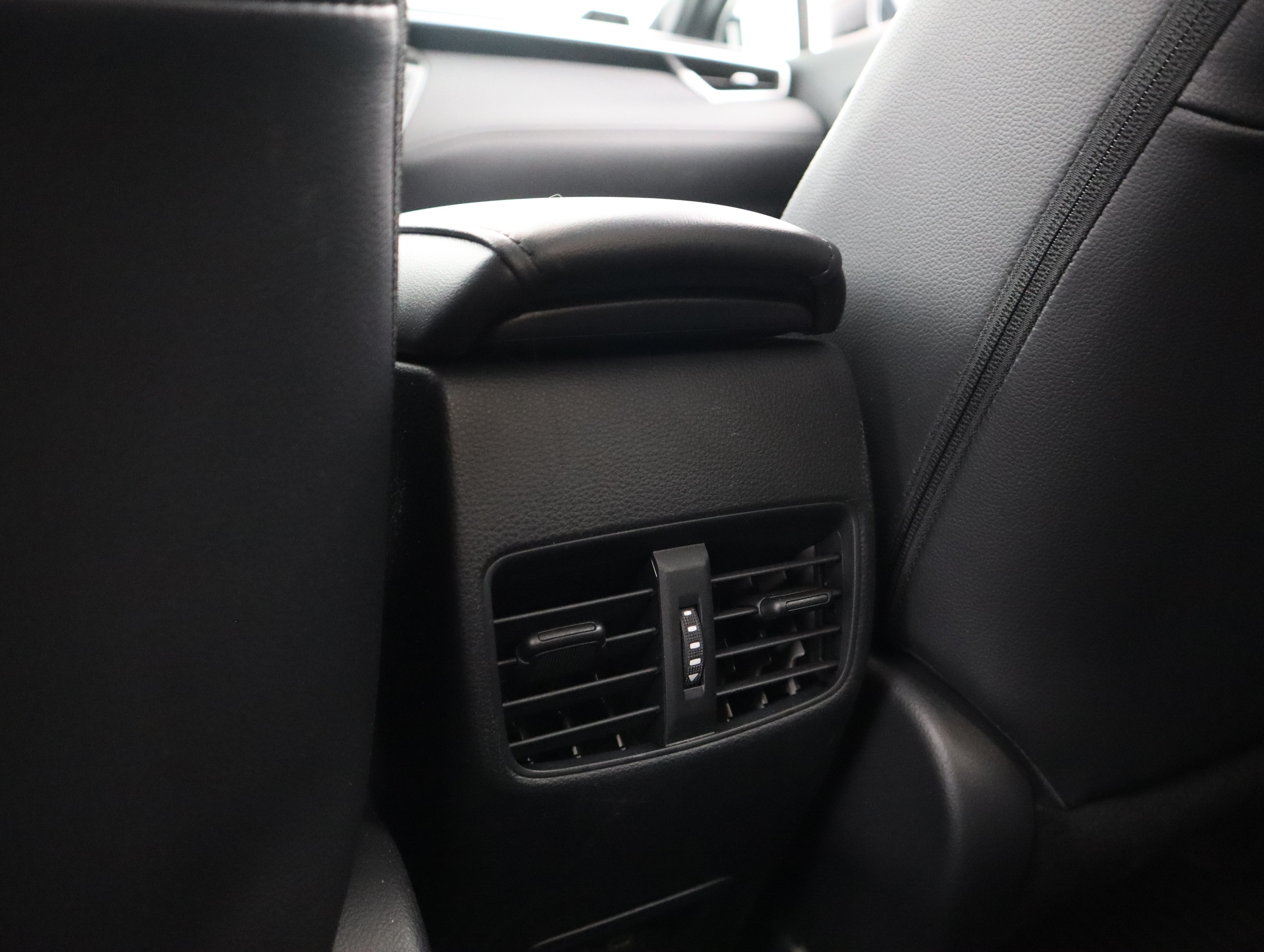 Toyota Corolla Cross 2025