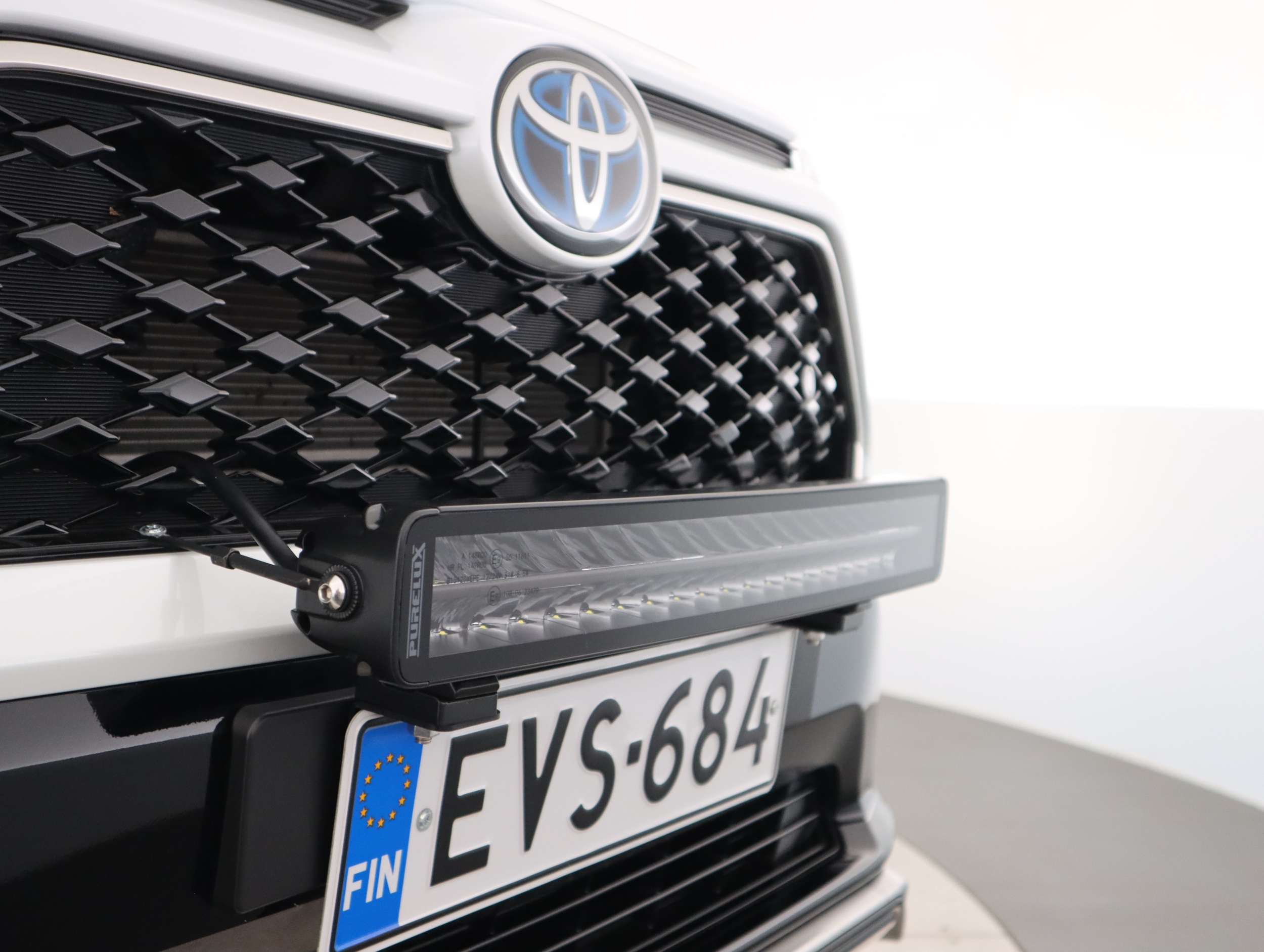 TOYOTA RAV4 Plug-in 2025