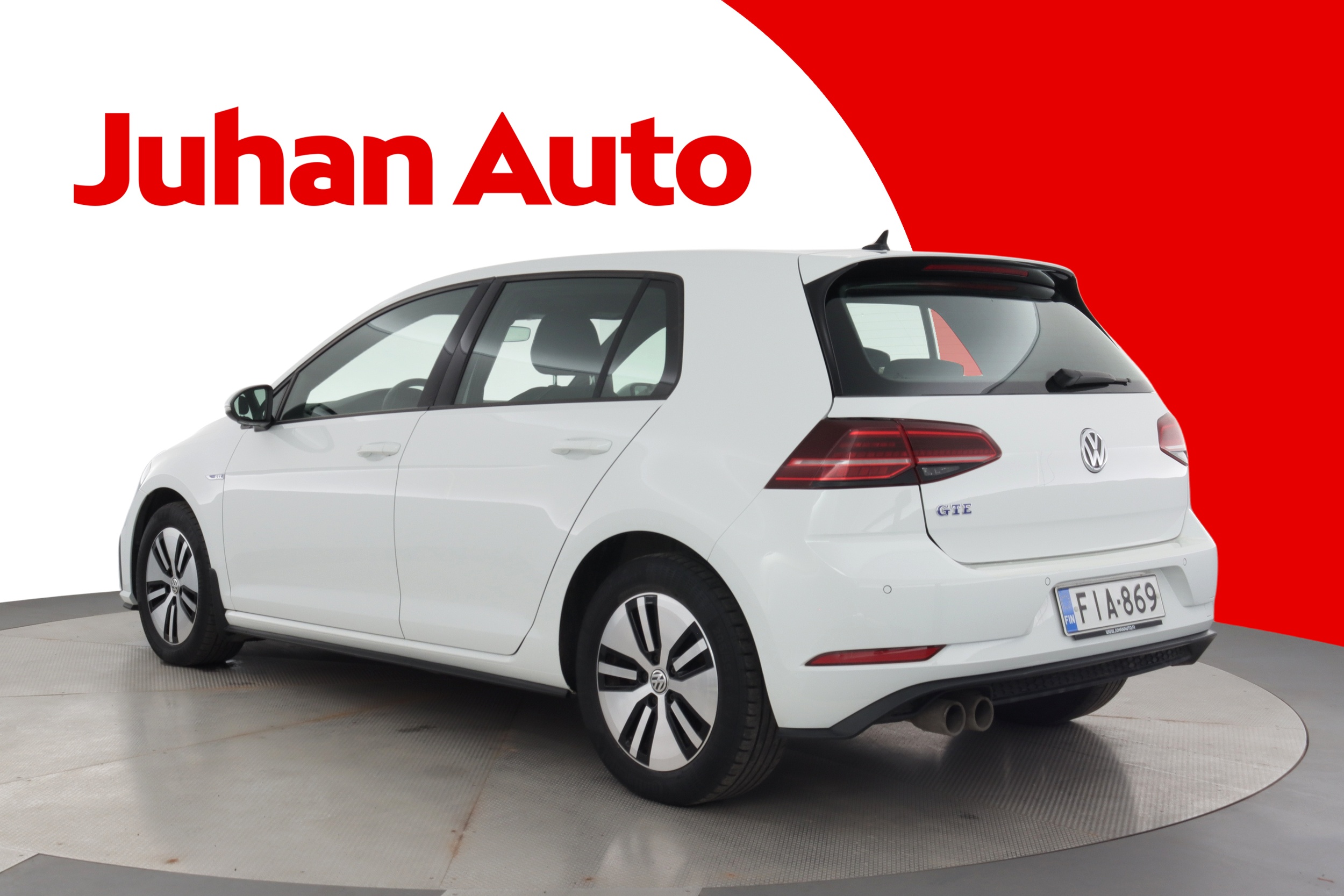 VOLKSWAGEN GOLF 2020