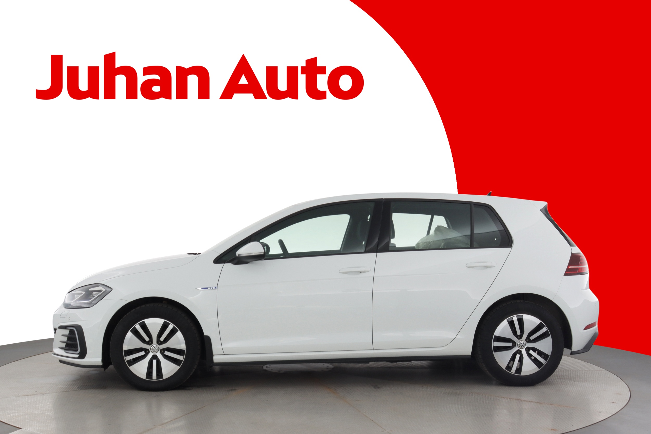 VOLKSWAGEN GOLF 2020
