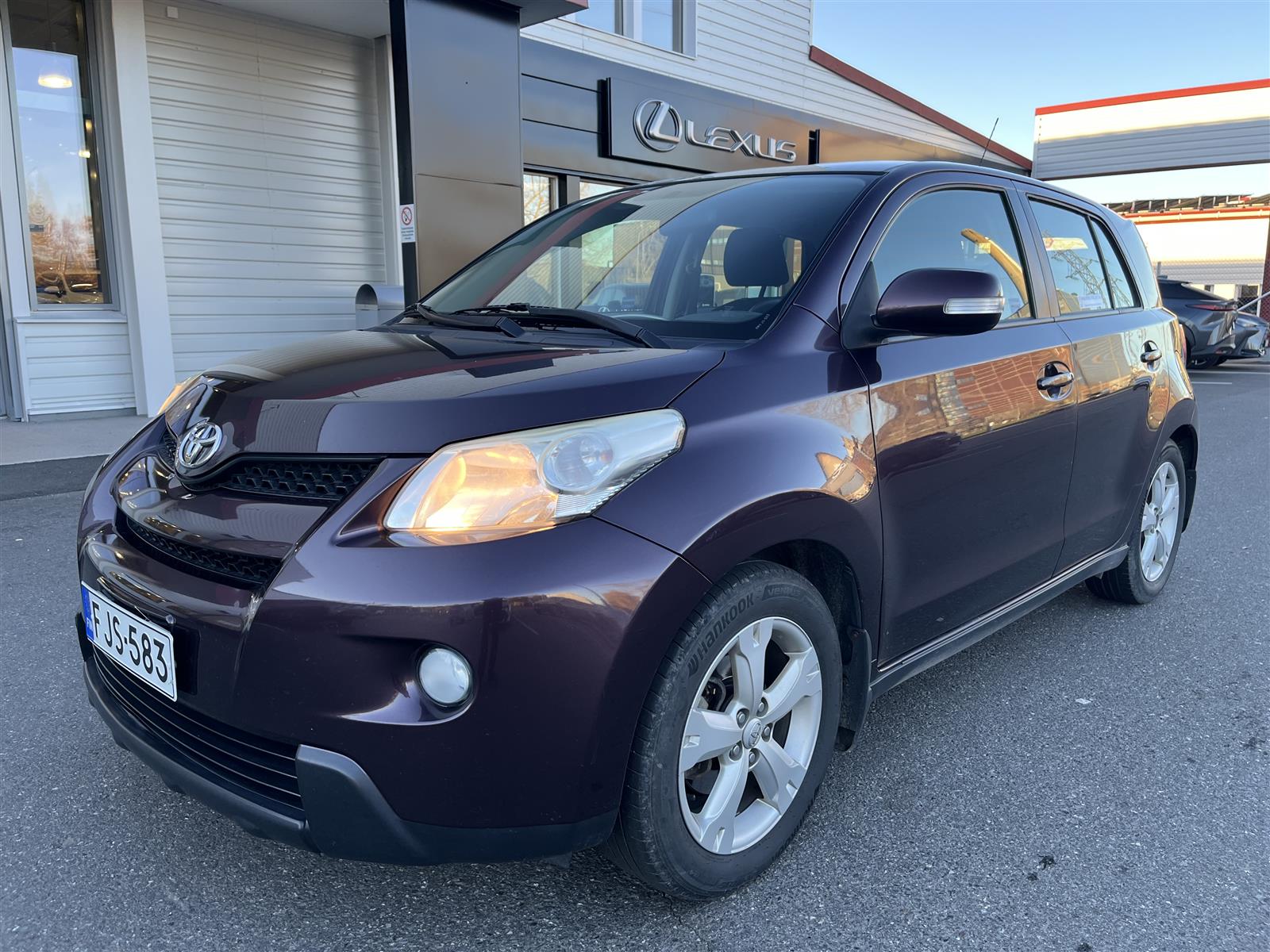 TOYOTA URBAN CRUISER 2010