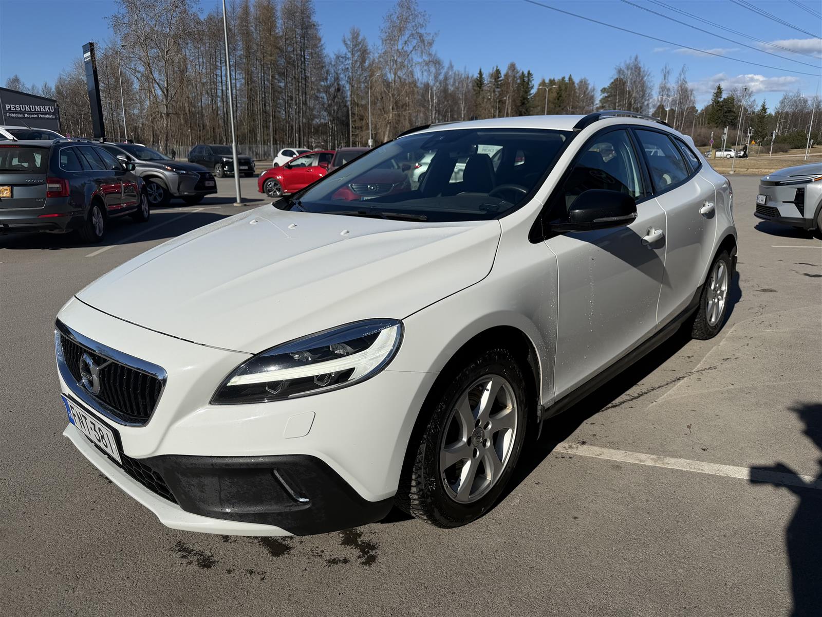 VOLVO V40 Cross Country 2019
