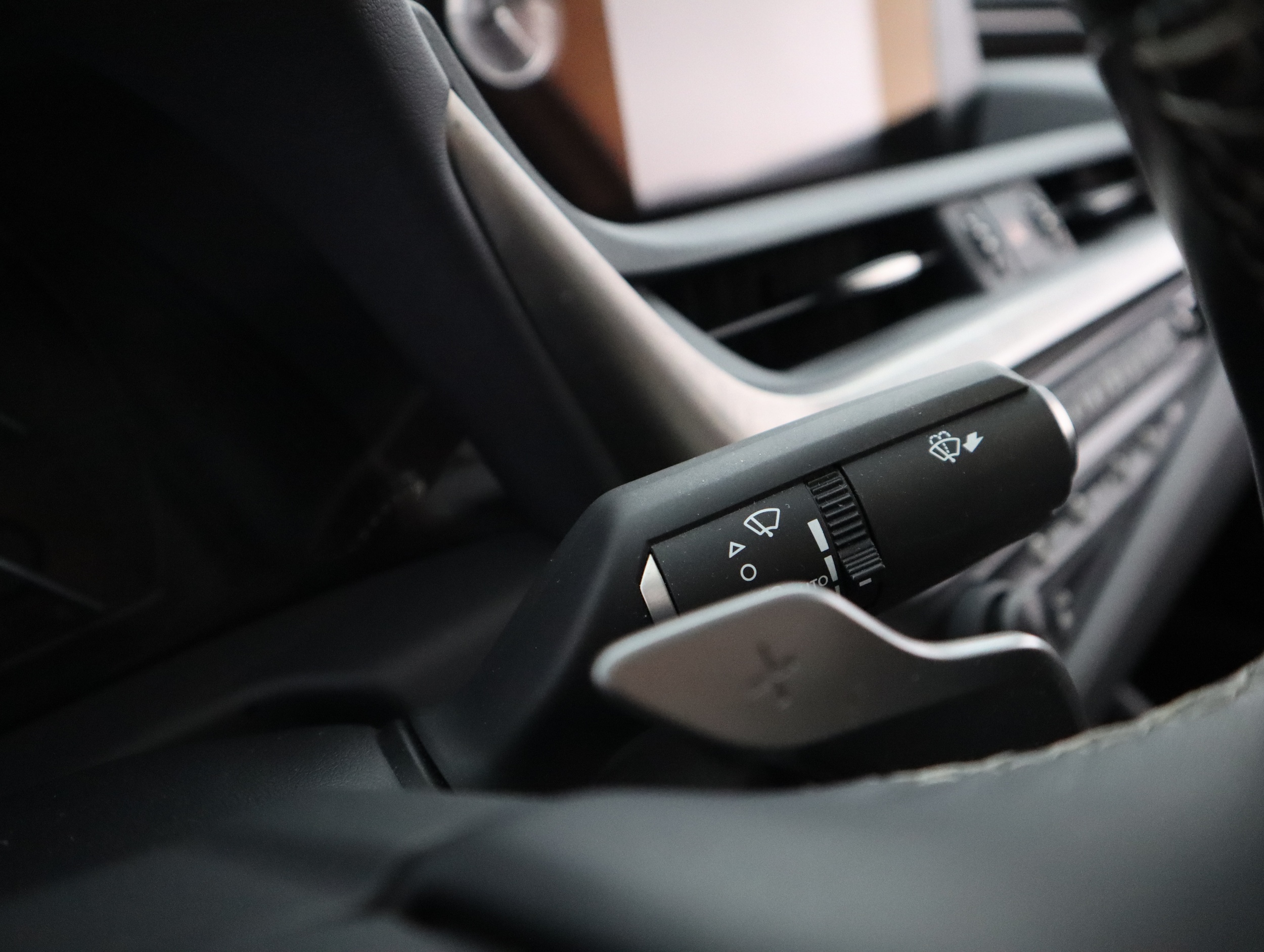 LEXUS ES 2020