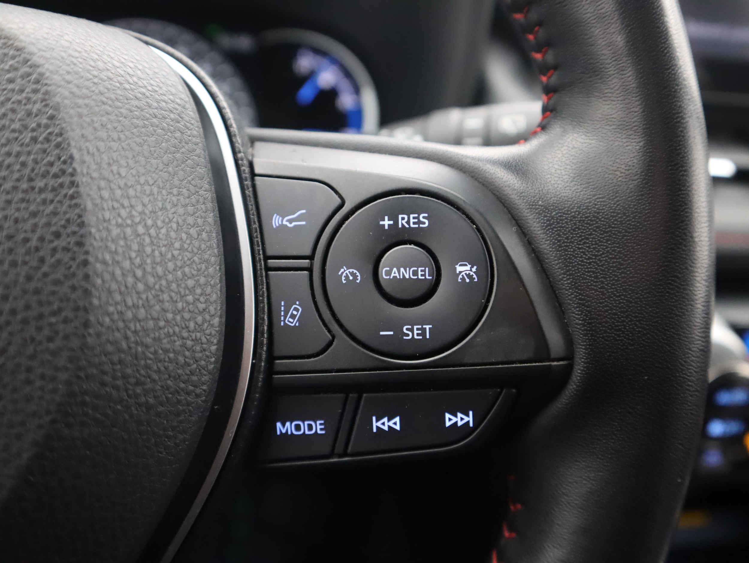 TOYOTA RAV4 Plug-in 2021