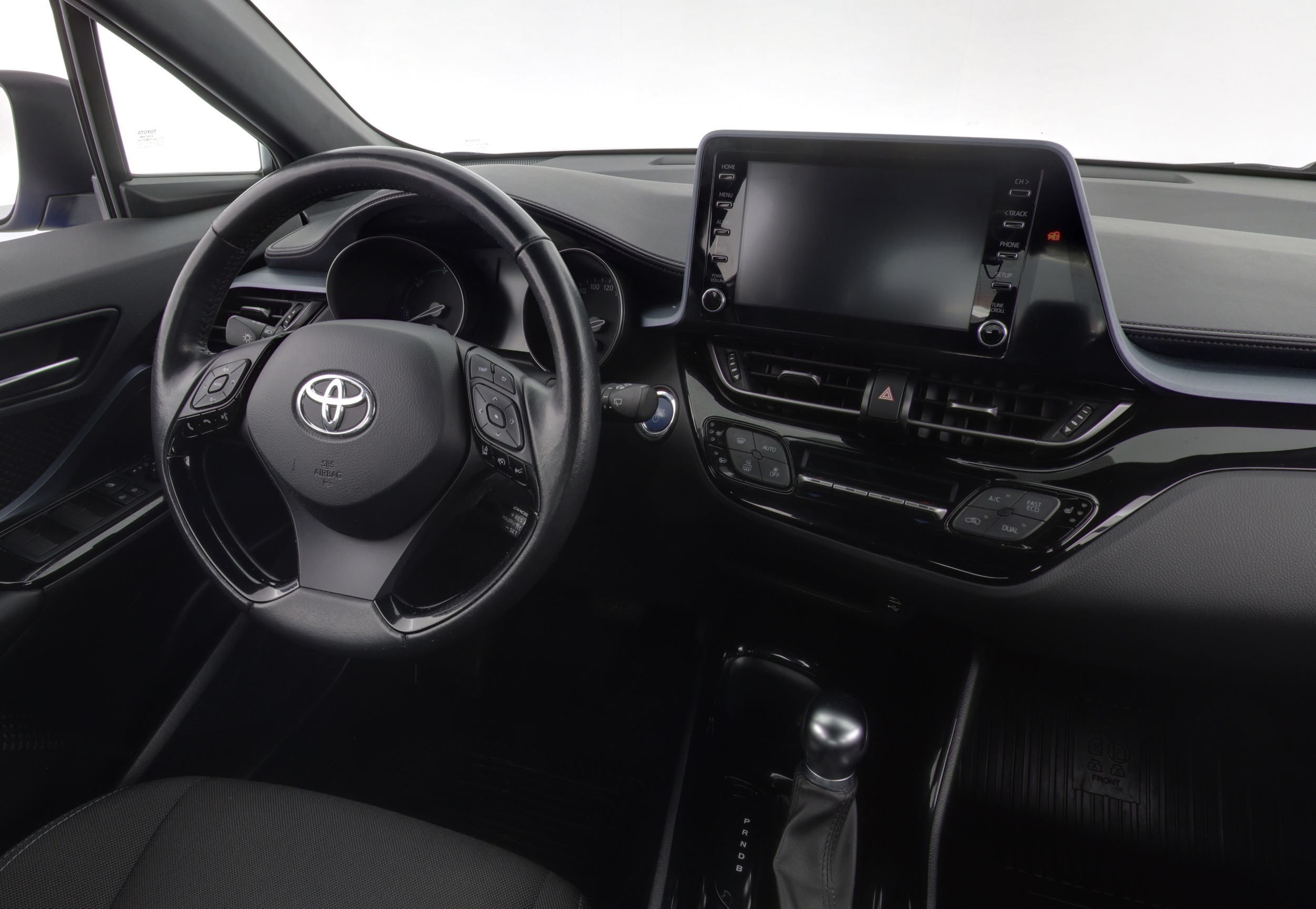 TOYOTA C-HR 2021