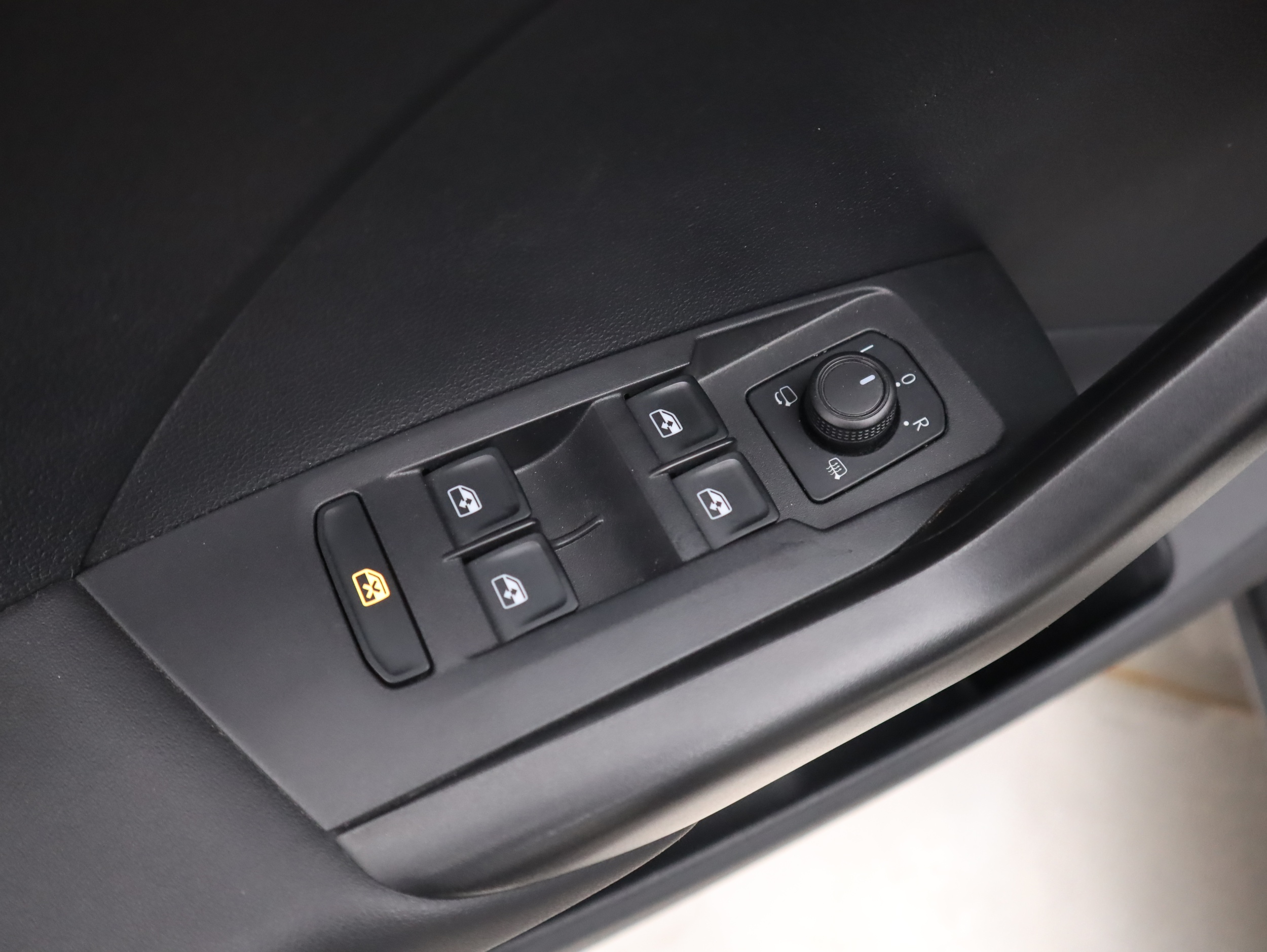 VOLKSWAGEN T-Cross 2021