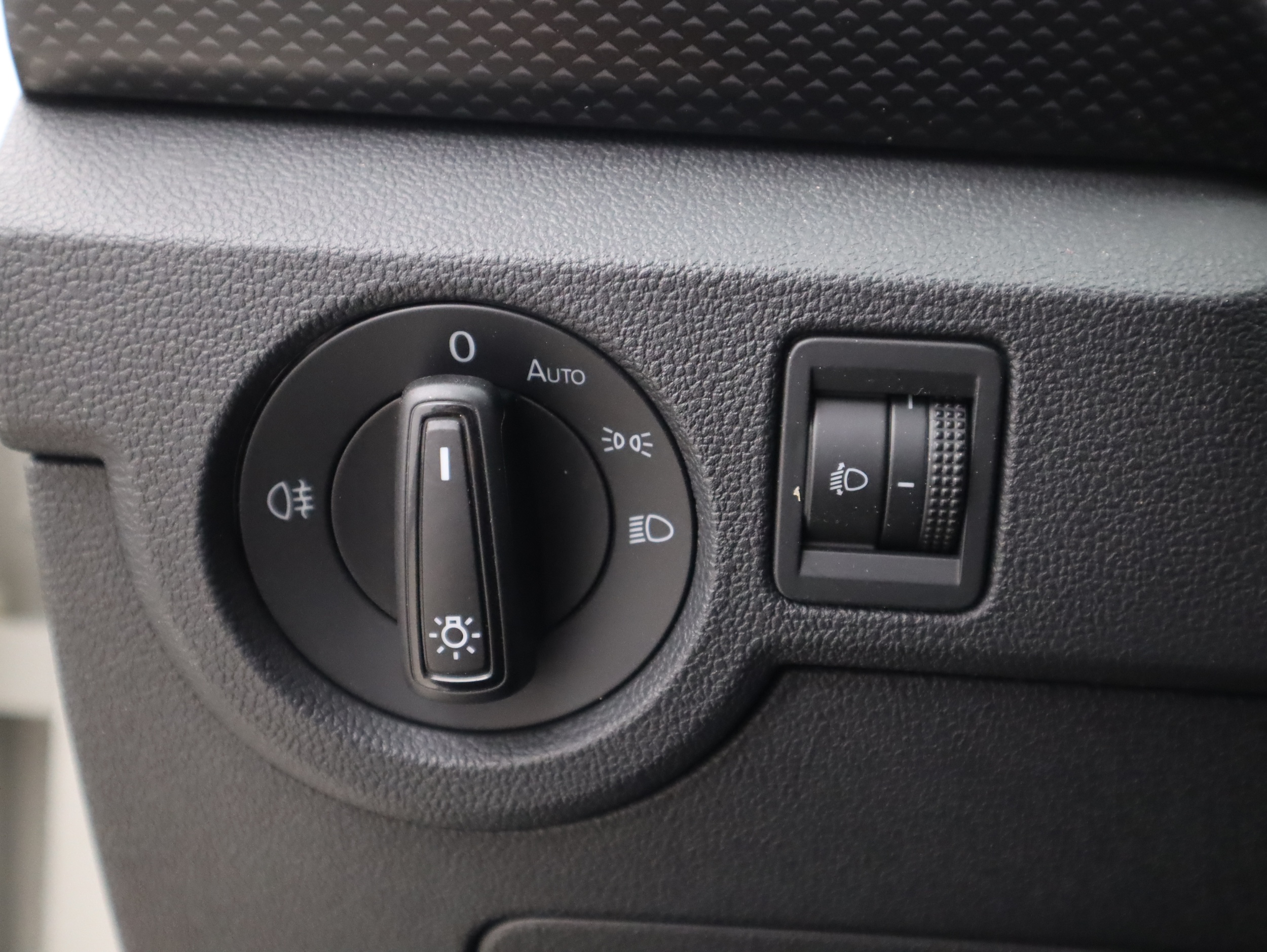 VOLKSWAGEN T-Cross 2021