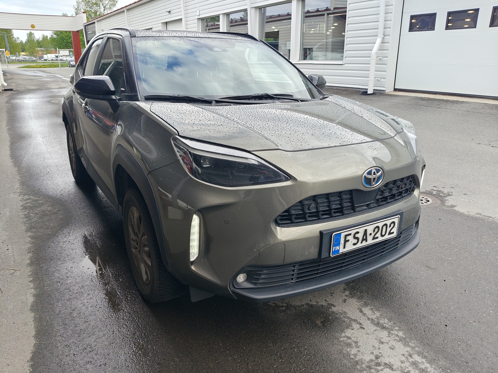 TOYOTA Yaris Cross 2024