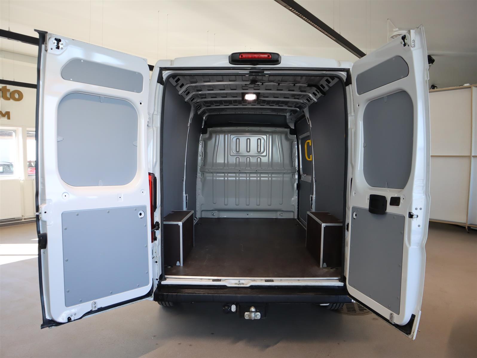 Toyota Proace MAX 2024