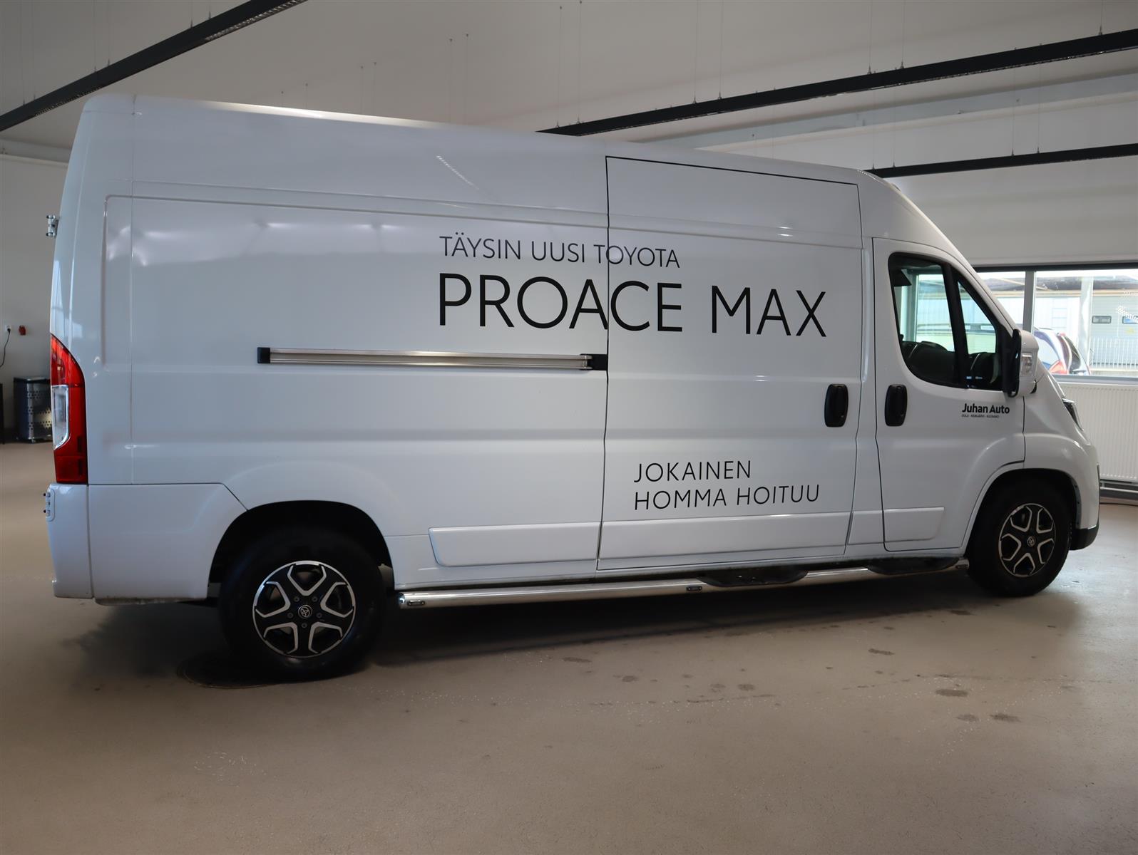 Toyota Proace MAX 2024