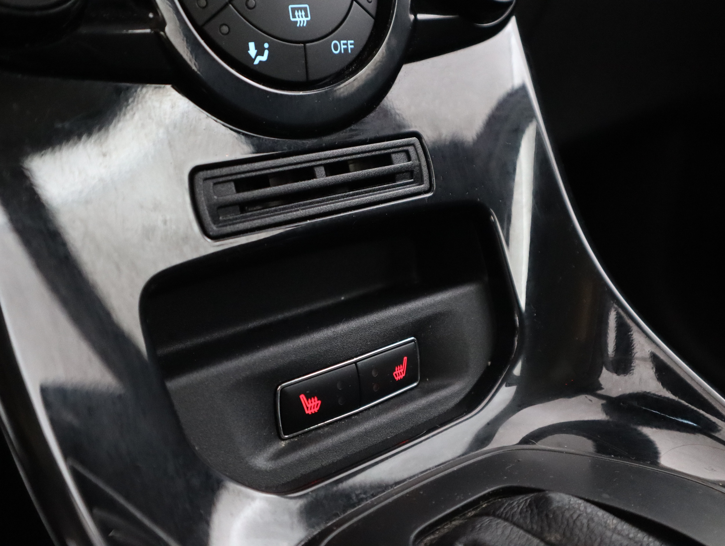 FORD FIESTA 2014