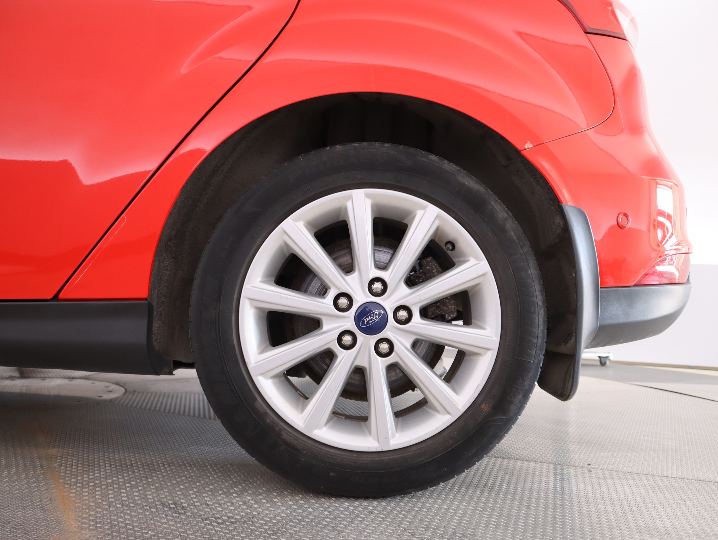FORD FOCUS 2016