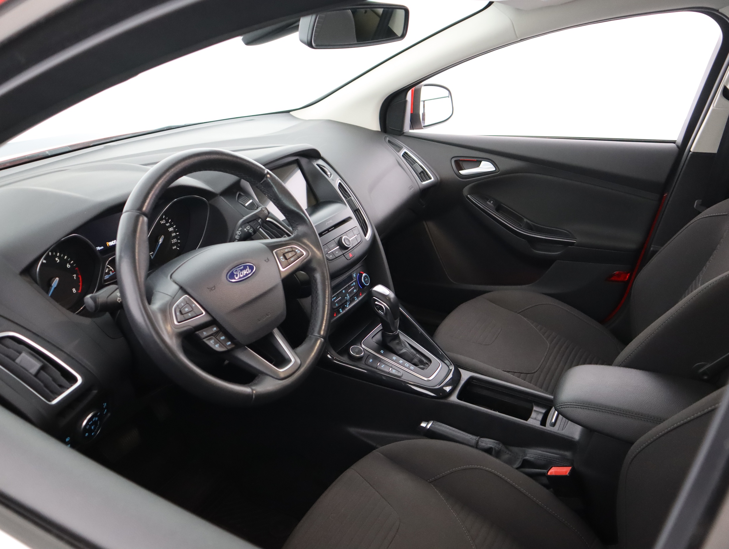 FORD FOCUS 2016